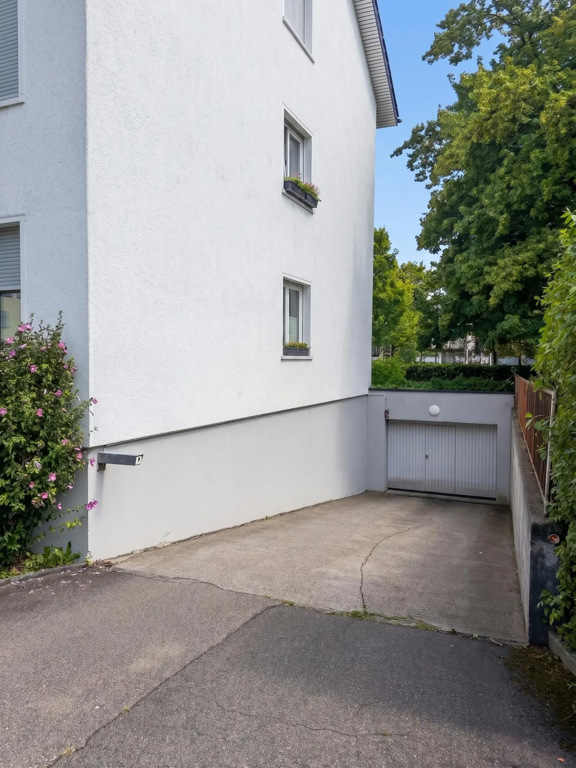 Tiefgaragenplatz in Zürich-Altstetten zu vermieten