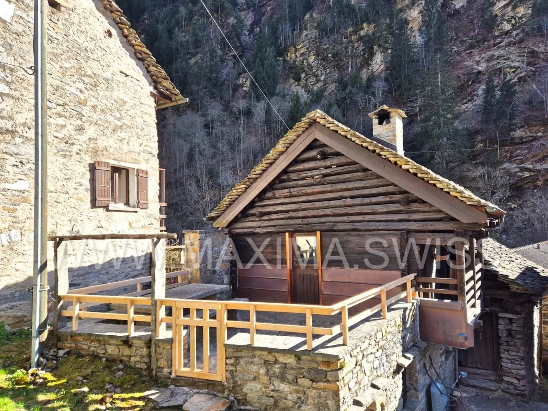 BIASCA – VAL PONTIRONE: CARATTERISTICO RUSTICO IMMERSO NELLA NATURA
