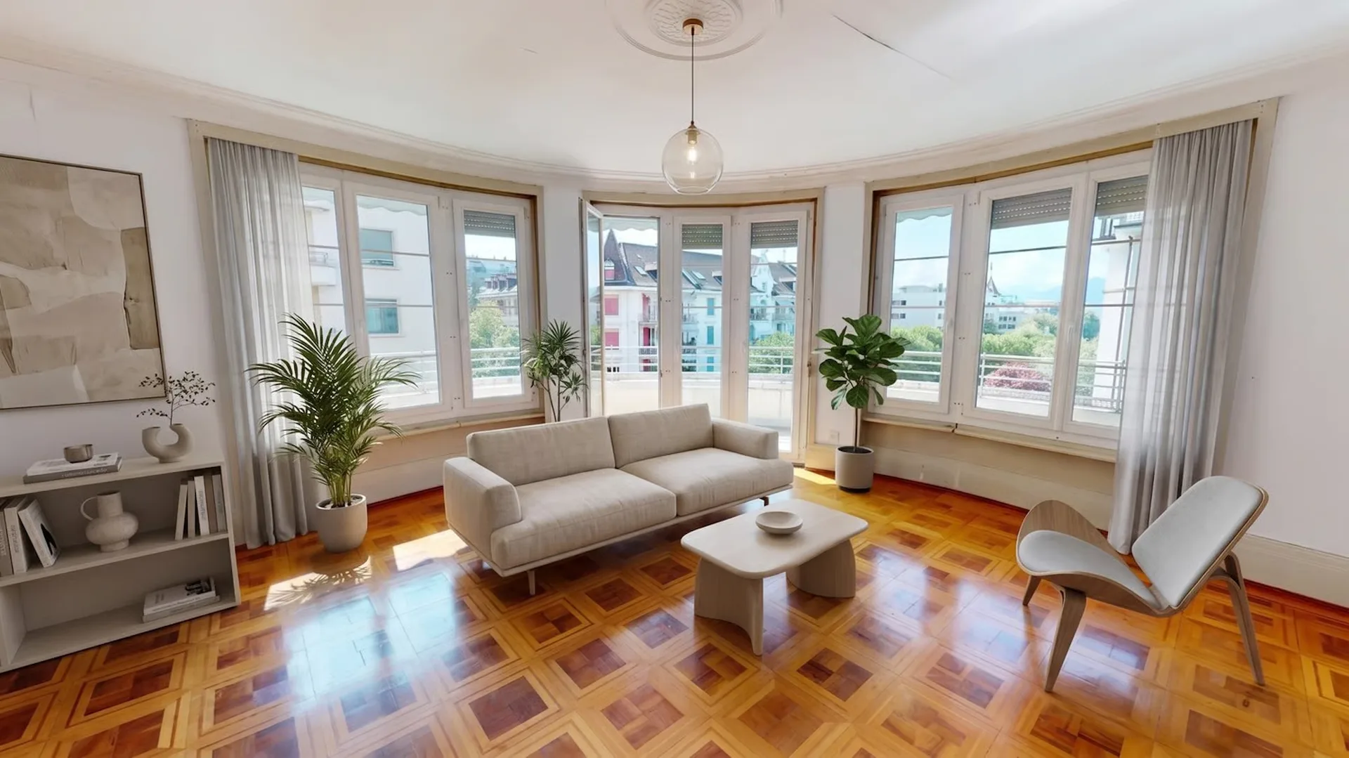 Four-room apartment in downtown Lausanne