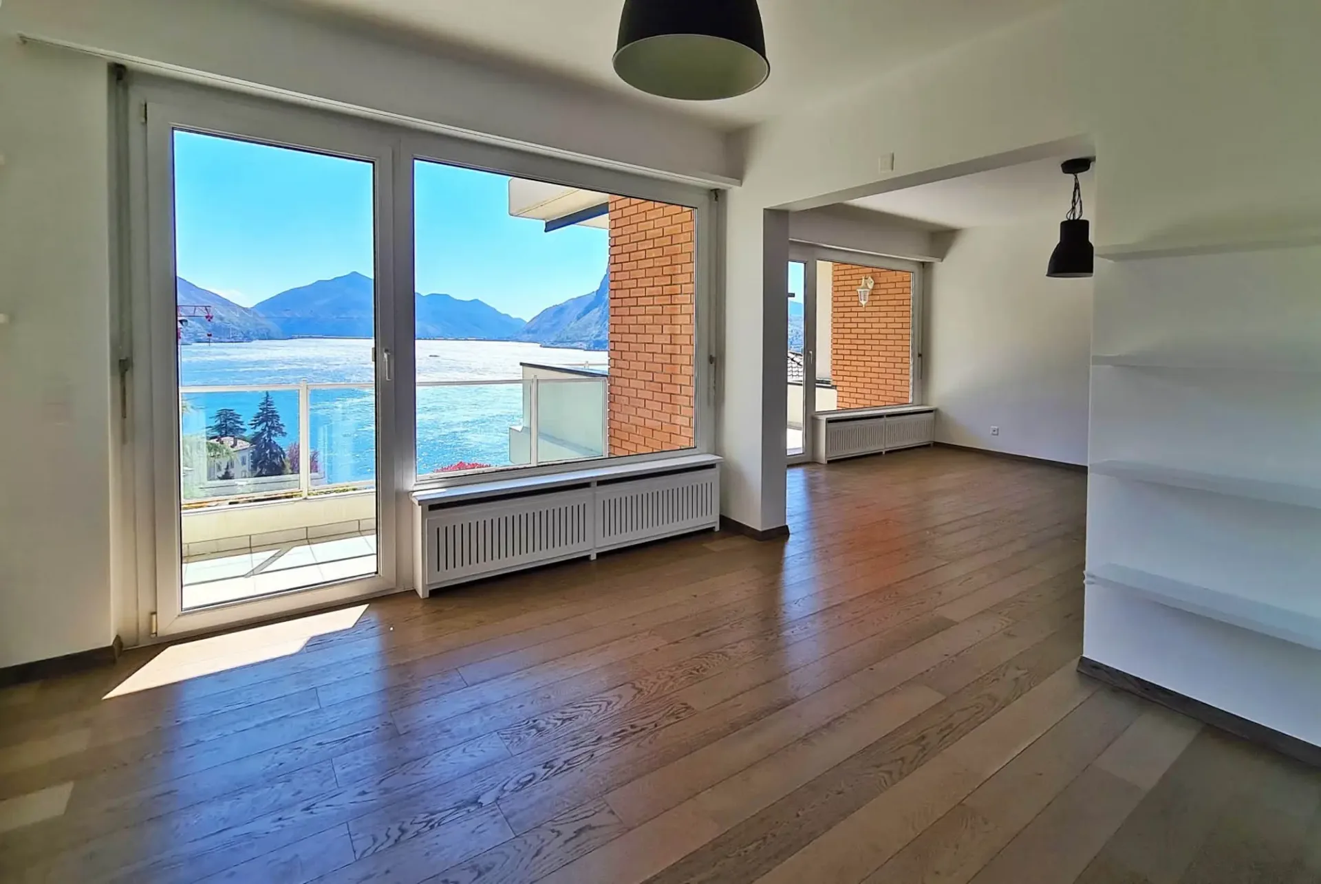 3.5 LOCALI CON VISTA LAGO MOZZAFIATO A LUGANO CASTAGNOLA