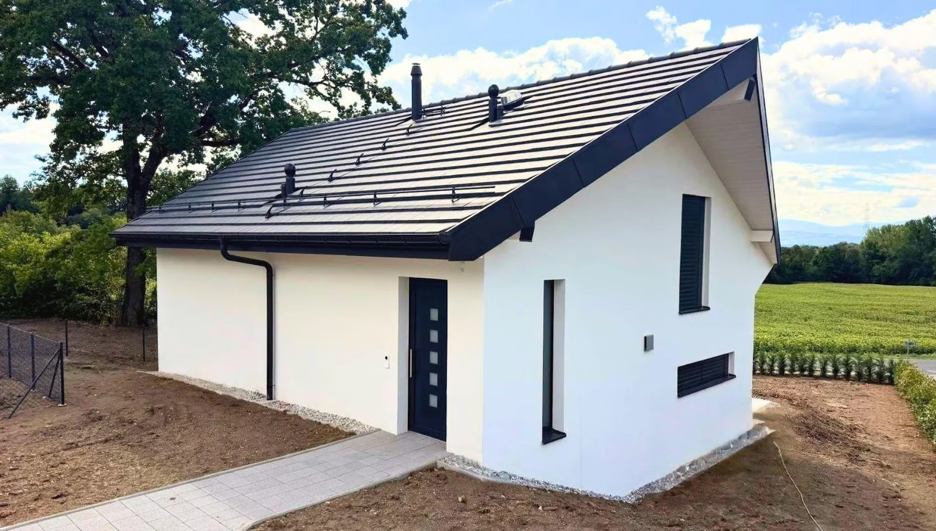In affitto - Villa familiare nuova con terrazza e giardino