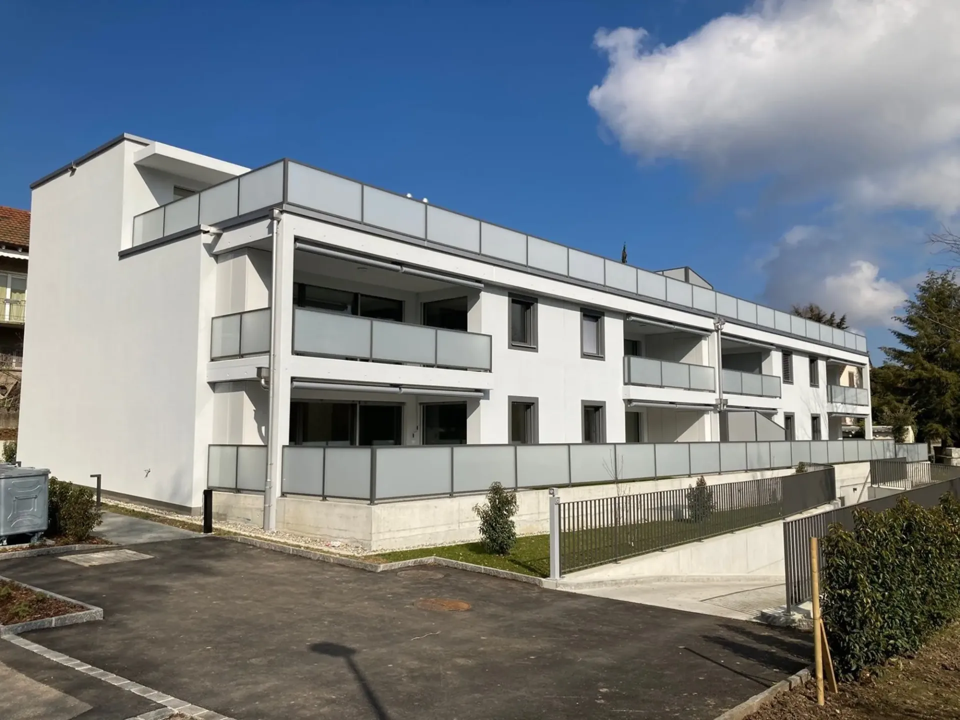 Moderne 3.5-Zimmer-Wohnung im Erdgeschoss