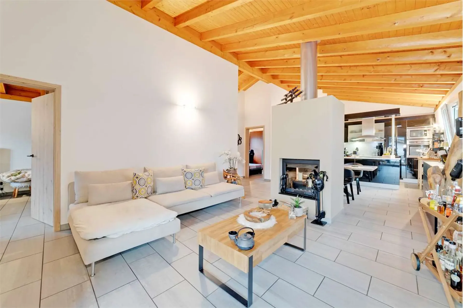 Dachgeschoss 4.5 Zimmer Sant' Antonino