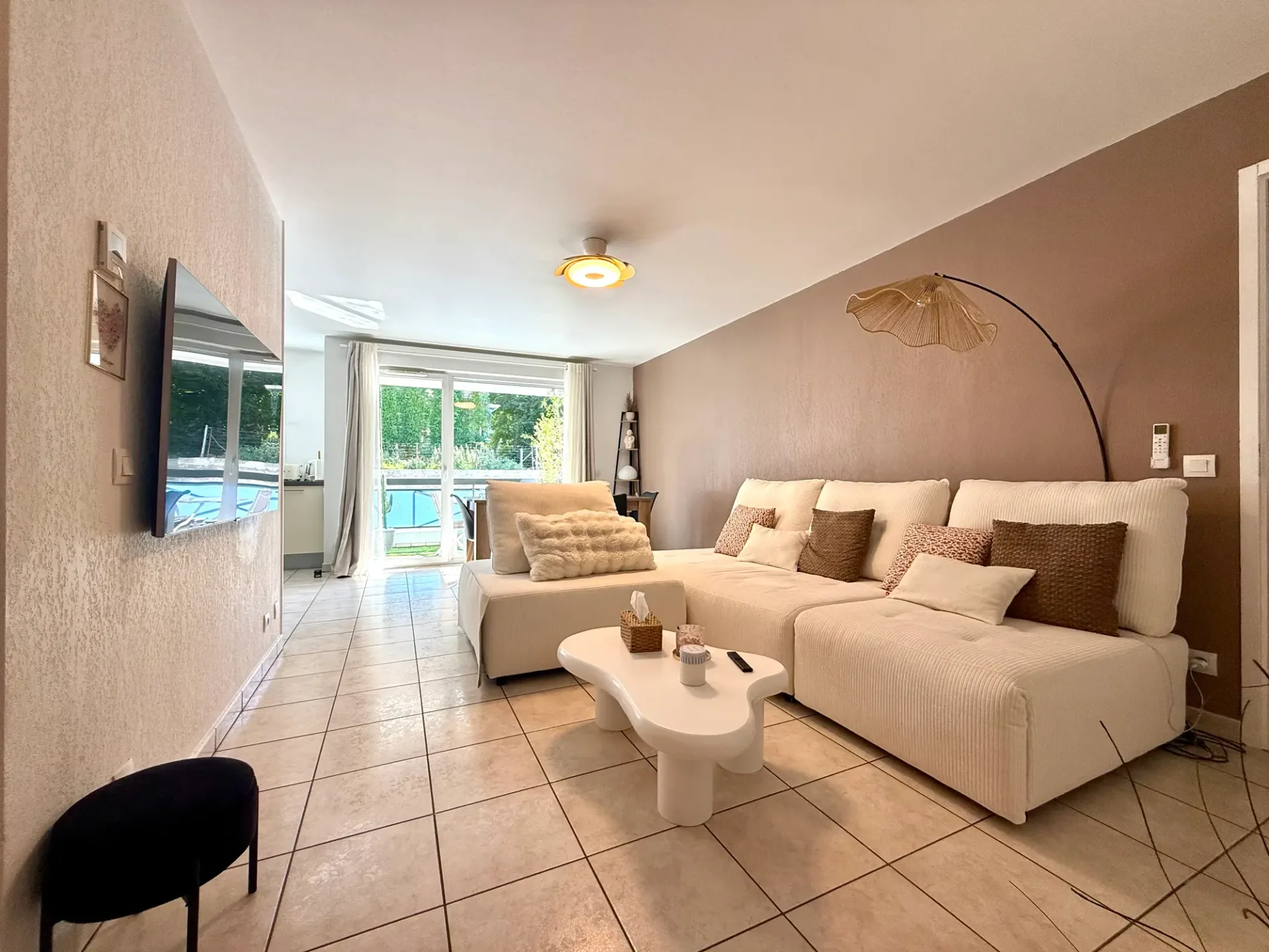 Beautiful T4 apartment of 82 m² with balcony, garage and cellar in La Roche-sur-Foron