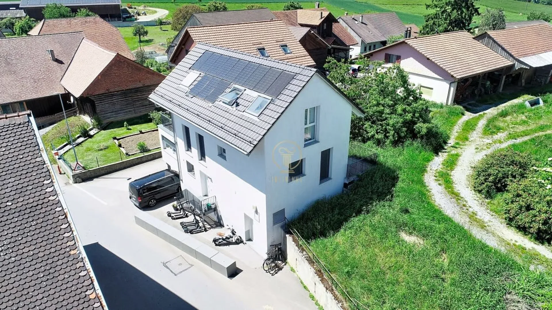 CHAVANNES-SUR-MOUDON - helles, individuelles Einfamilienhaus aus dem Jahr 2018 mit 6 Zimmern auf 3 Ebenen
