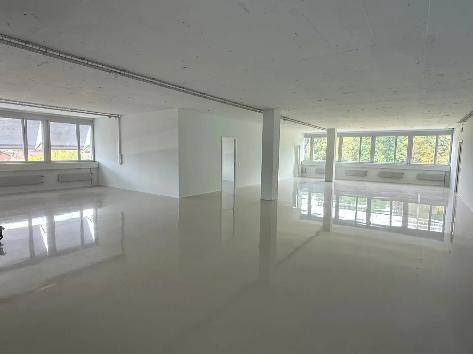 Versatile commercial space for rent in Kloten