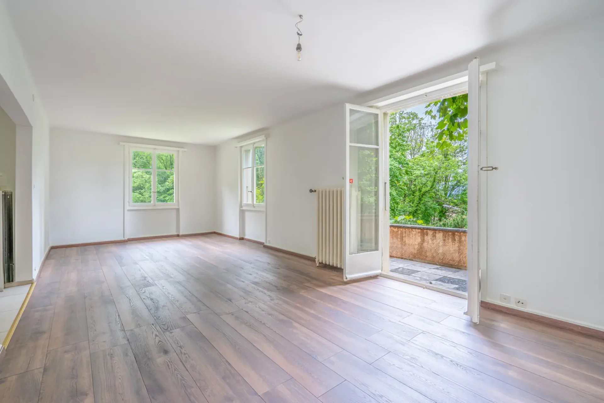 Einfamilienhaus in Chailly mit vollständigem Souterrain!