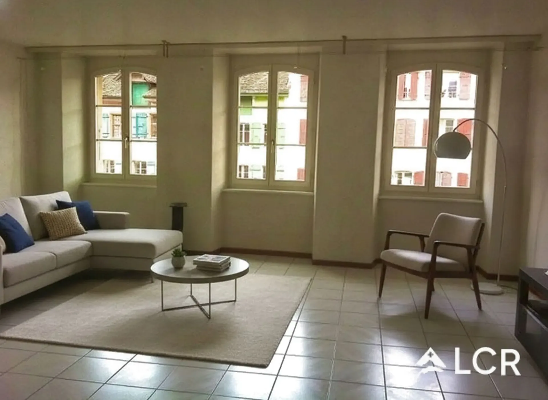 Zu vermieten - Geräumiges Duplex von 4.5 Zimmern mit freier Sicht in Landeron (NE)