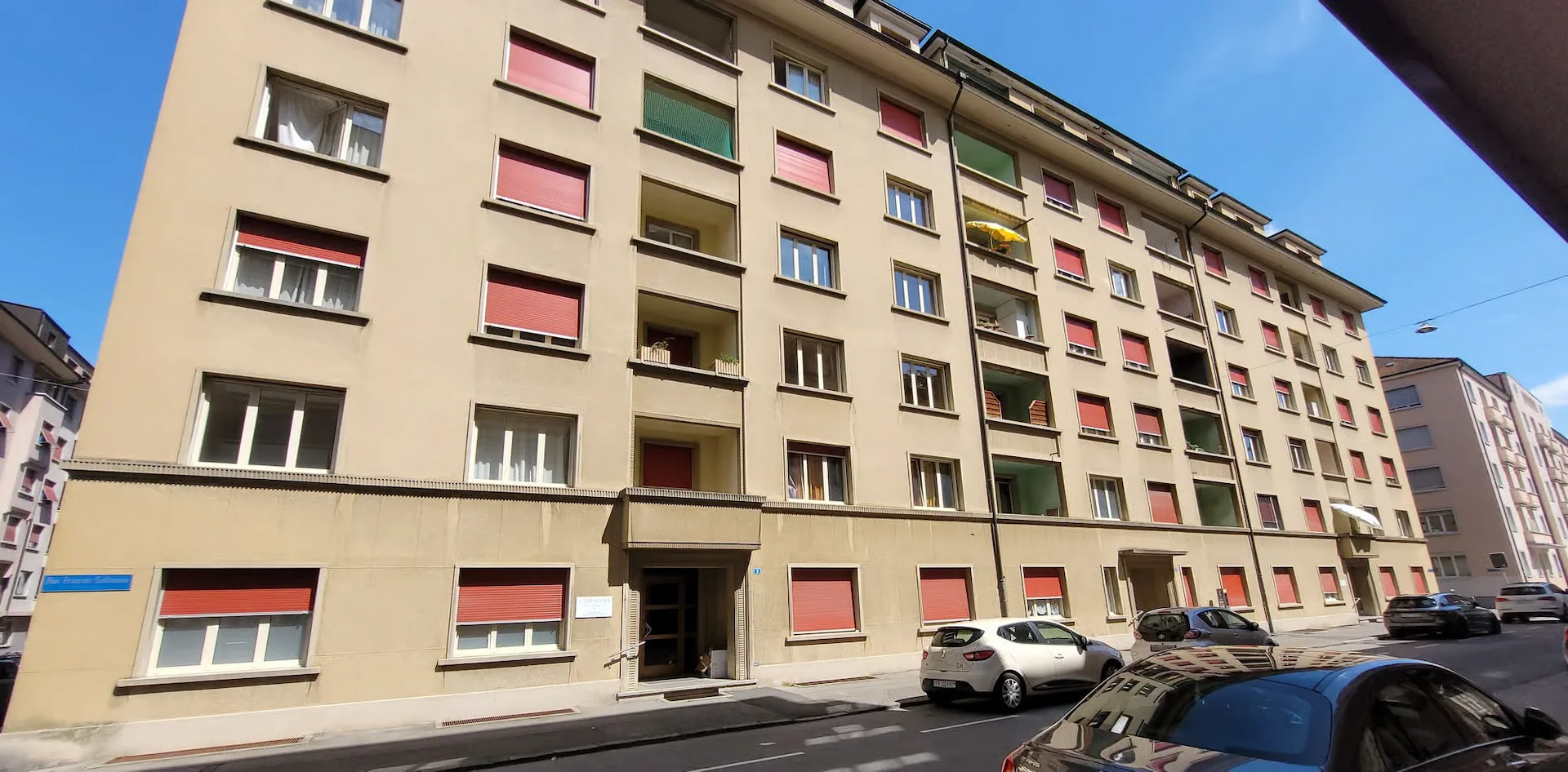 FRIBURG - RUE F.-GUILLIMANN 5 - 3.5 ZIMMER MANSARDE IM 6. STOCK