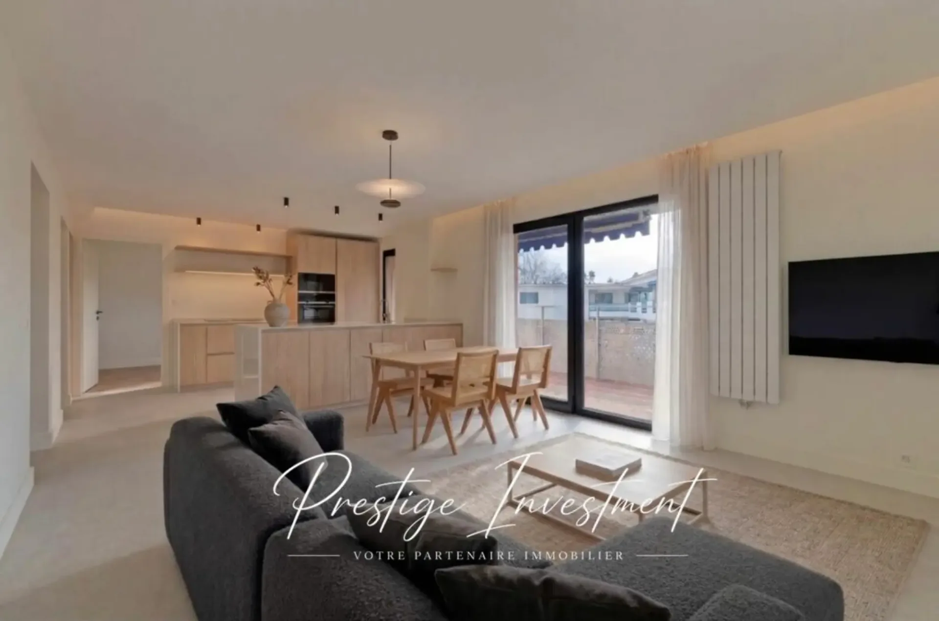 APPARTEMENT DE 3.5 PCS AU PIED DU LAC LÉMAN - MONTREUX