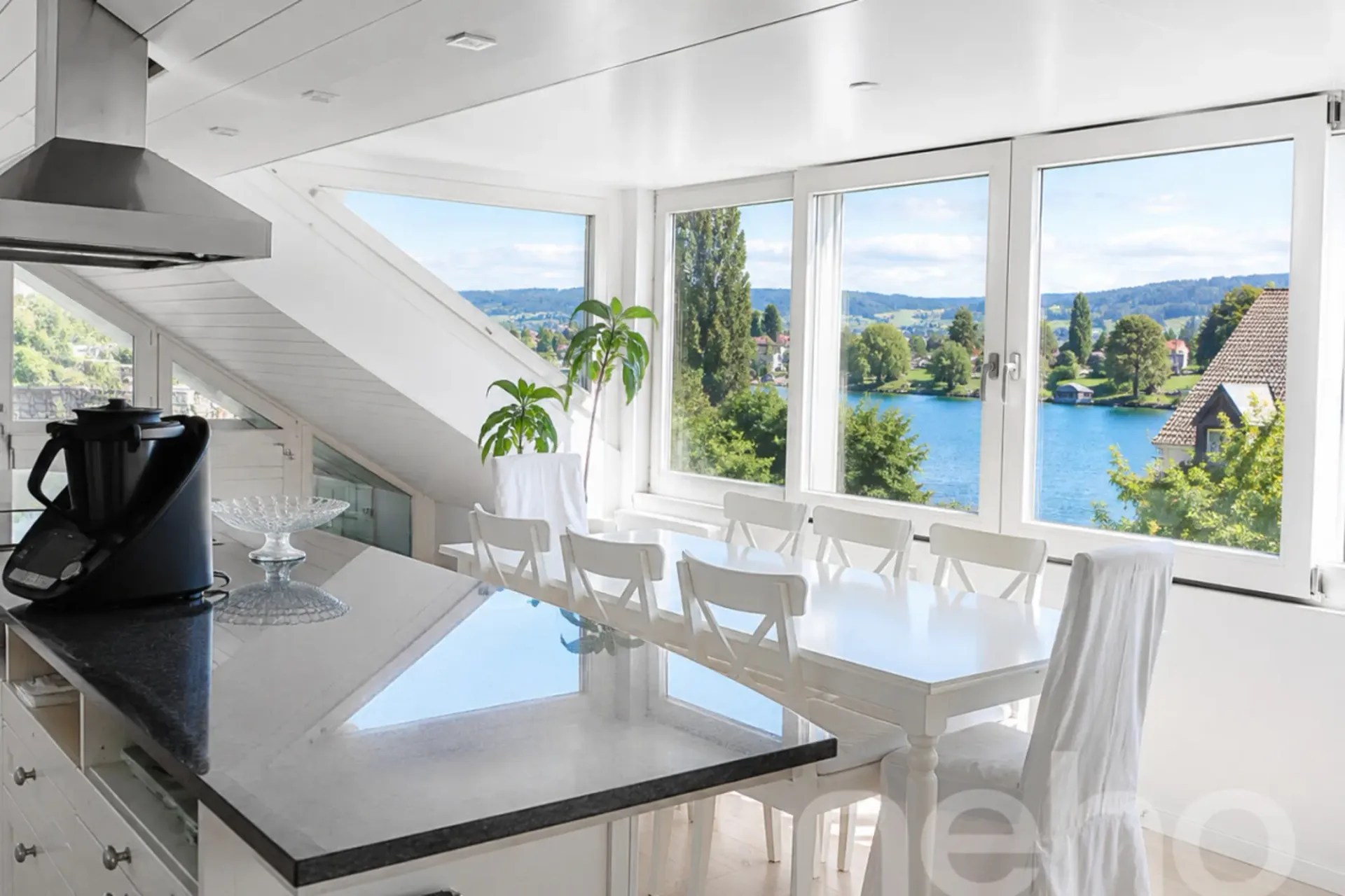 Exklusive 4.5-Zimmer-Dachwohnung mit traumhaftem Rheinblick