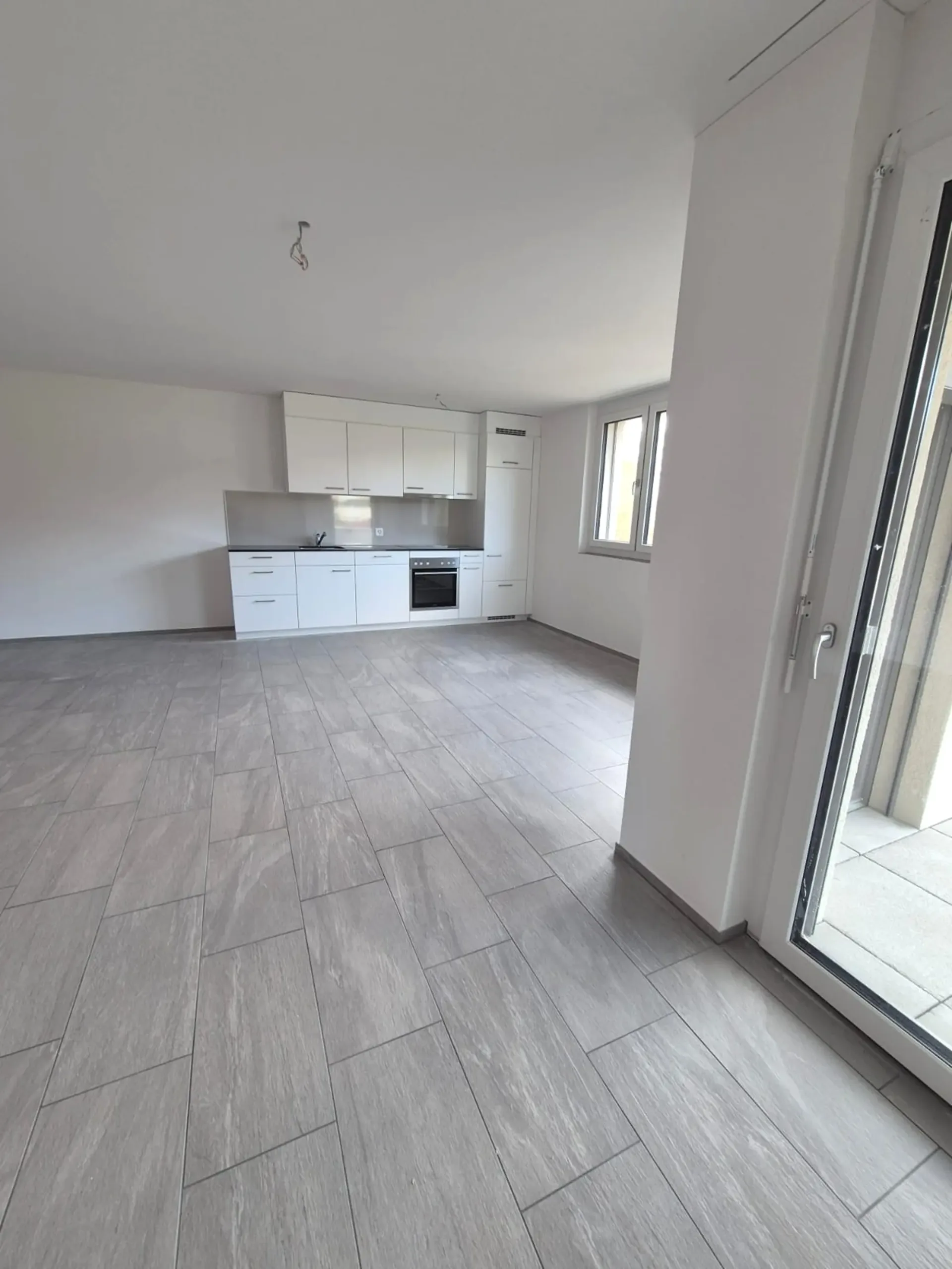 2.5-Zimmer Neubauwohnung im 2. OG WHG10