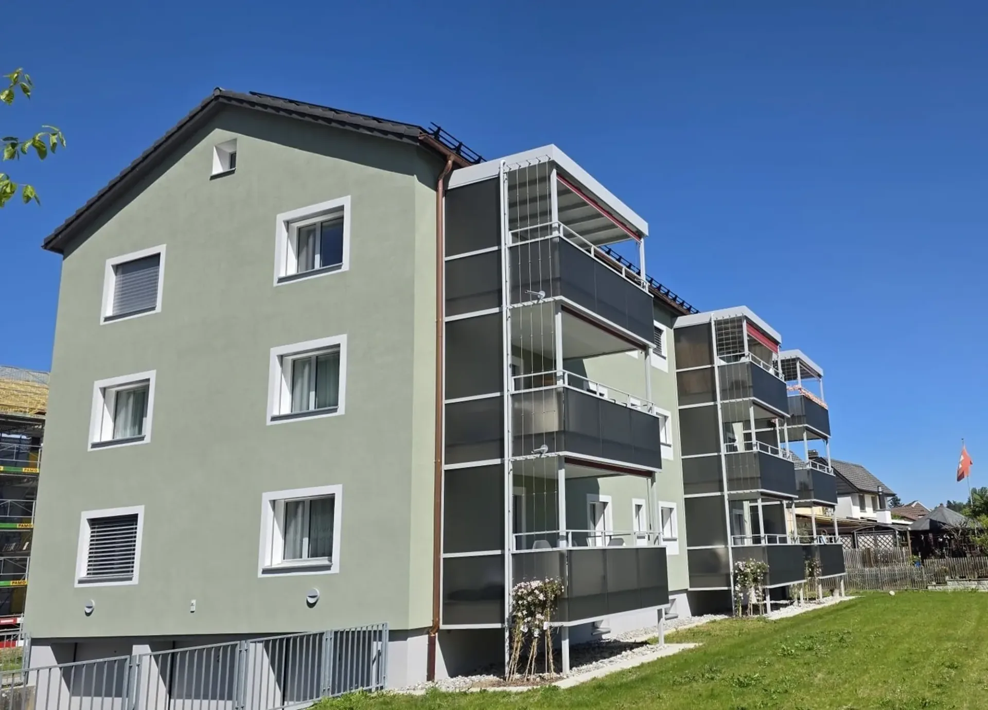 Helle 2-Zimmer-Wohnung mit Balkon in Schafisheim