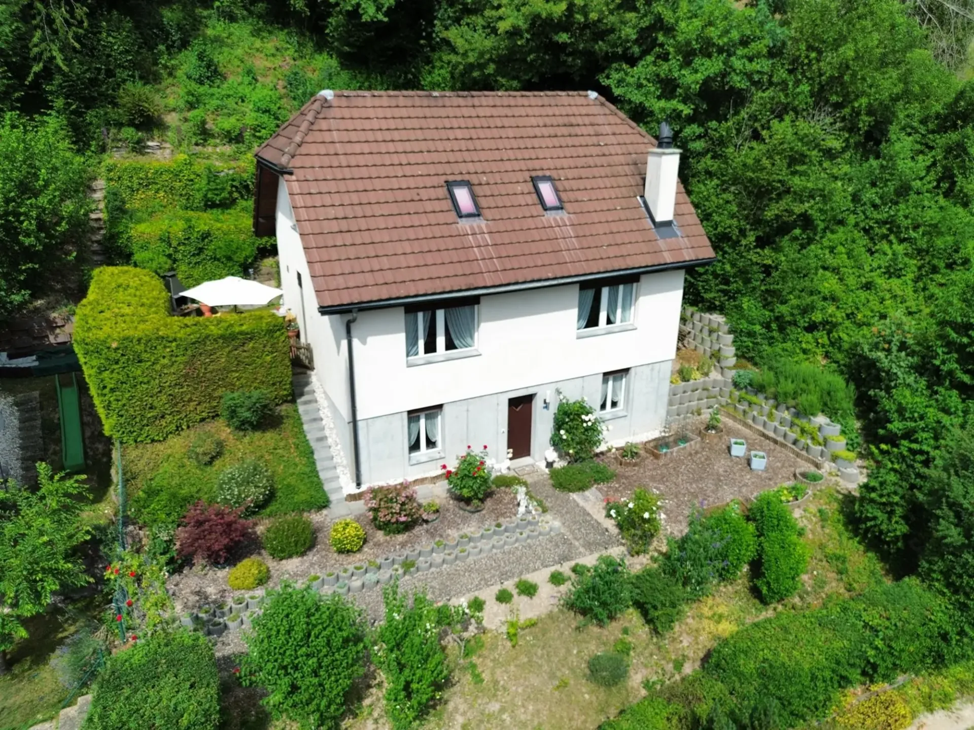 Attraktives 4.5-Zimmer-Einfamilienhaus an ruhiger und sonniger Lage