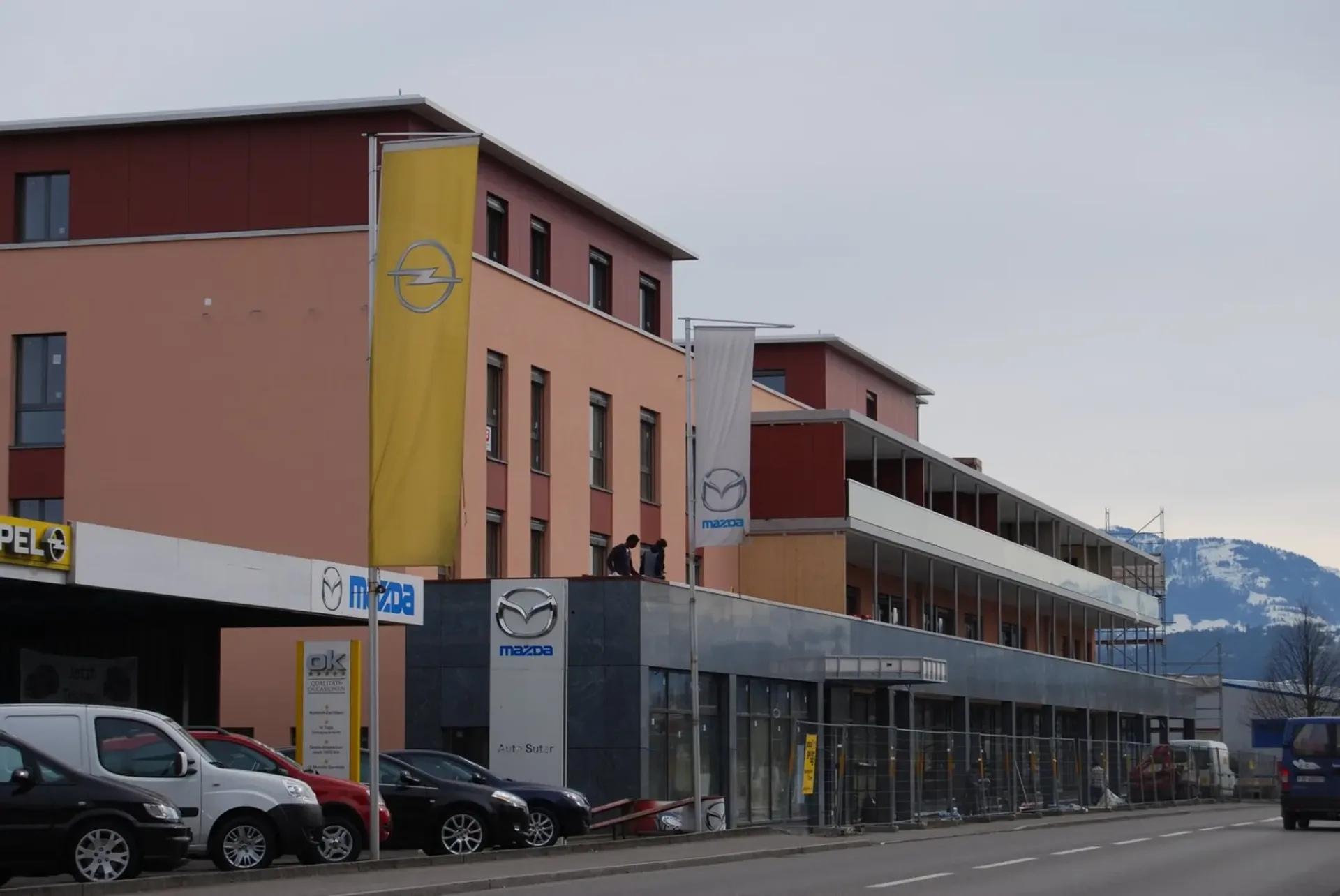 Place de parking en sous-sol à Sins