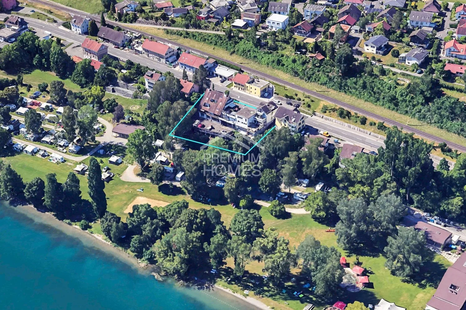 EINZIGARTIGES GRUNDSTÜCK MIT SICHT ZUM RHEIN