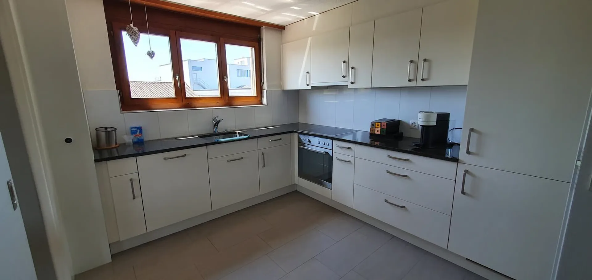 Helle 4.5-Zimmer-Wohnung mit Balkon und Kamin in Müllheim