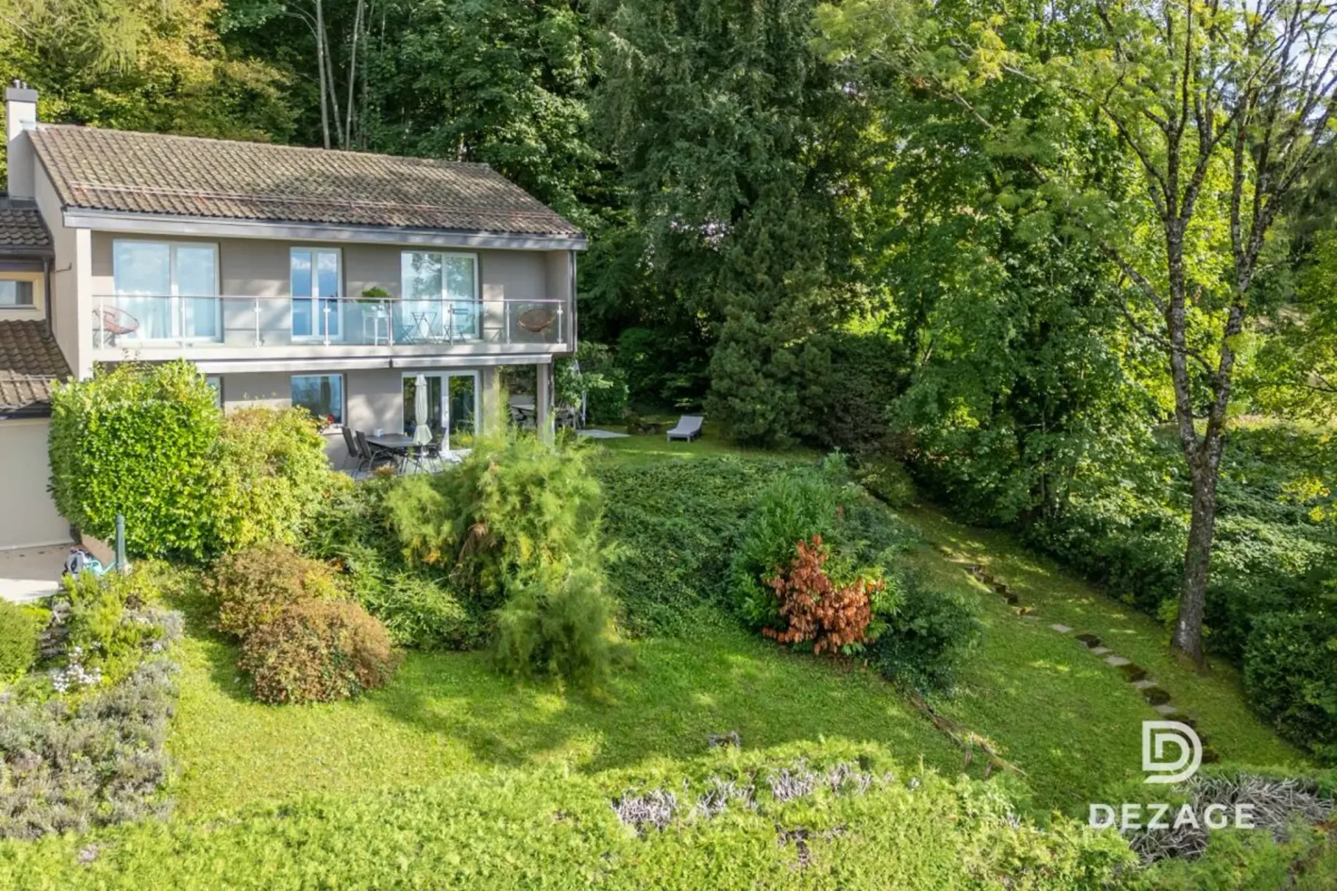 Villa a Glion: Un ambiente di vita familiare tra natura e Montreux