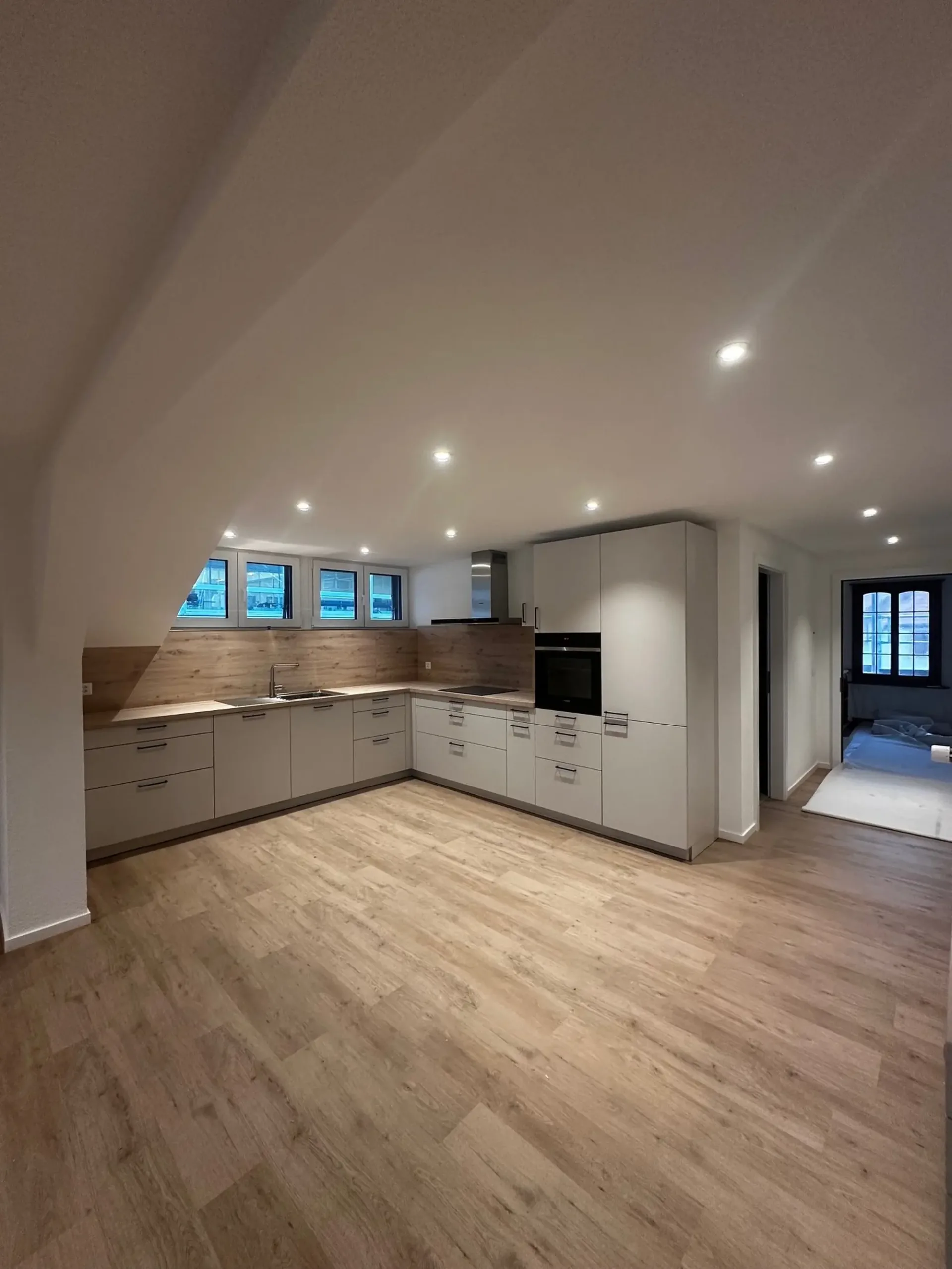 Geräumige 4,5-Zimmer-Wohnung renoviert in Bévilard
