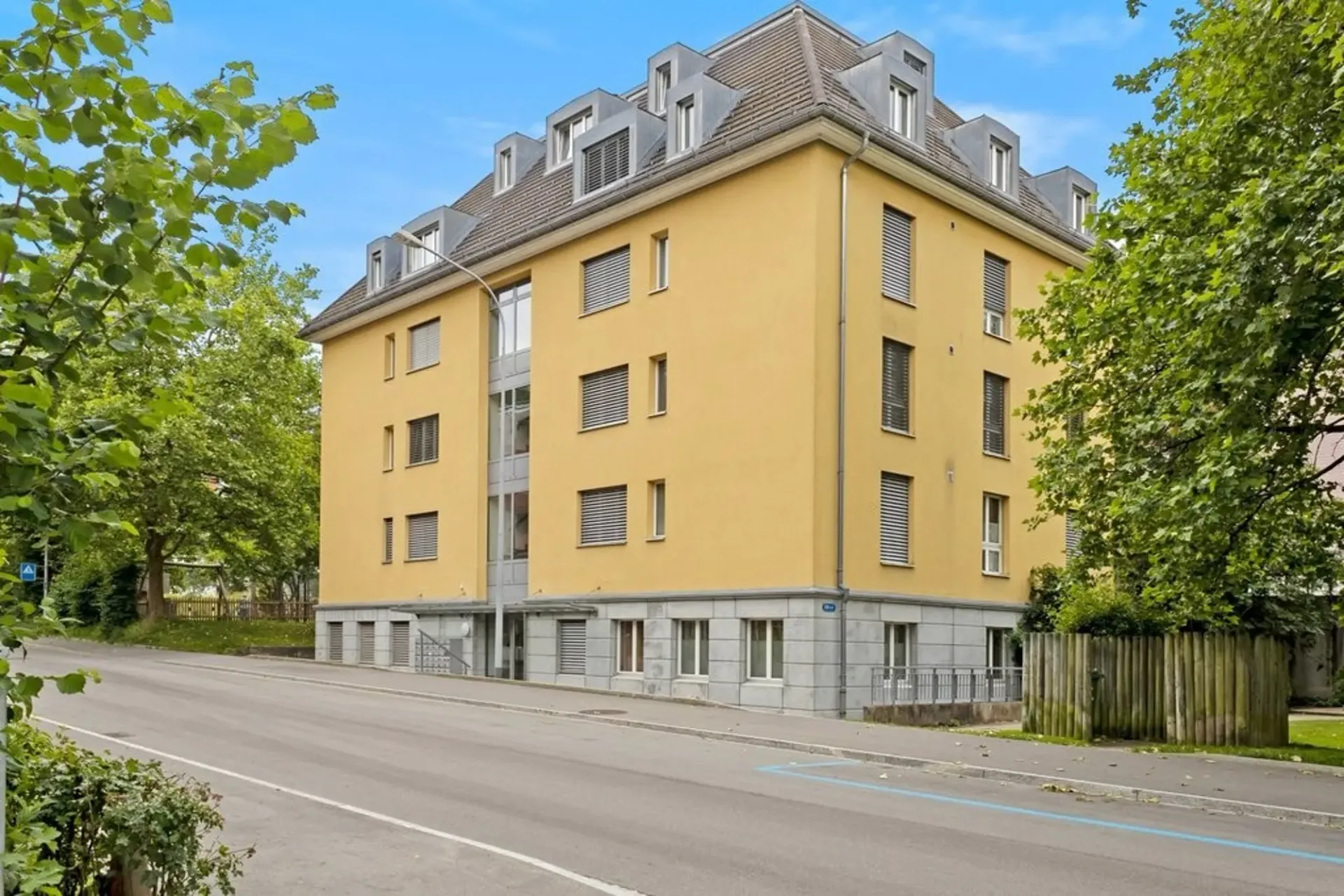 Gemütliche Dachwohnung zwischen Stadt und Natur