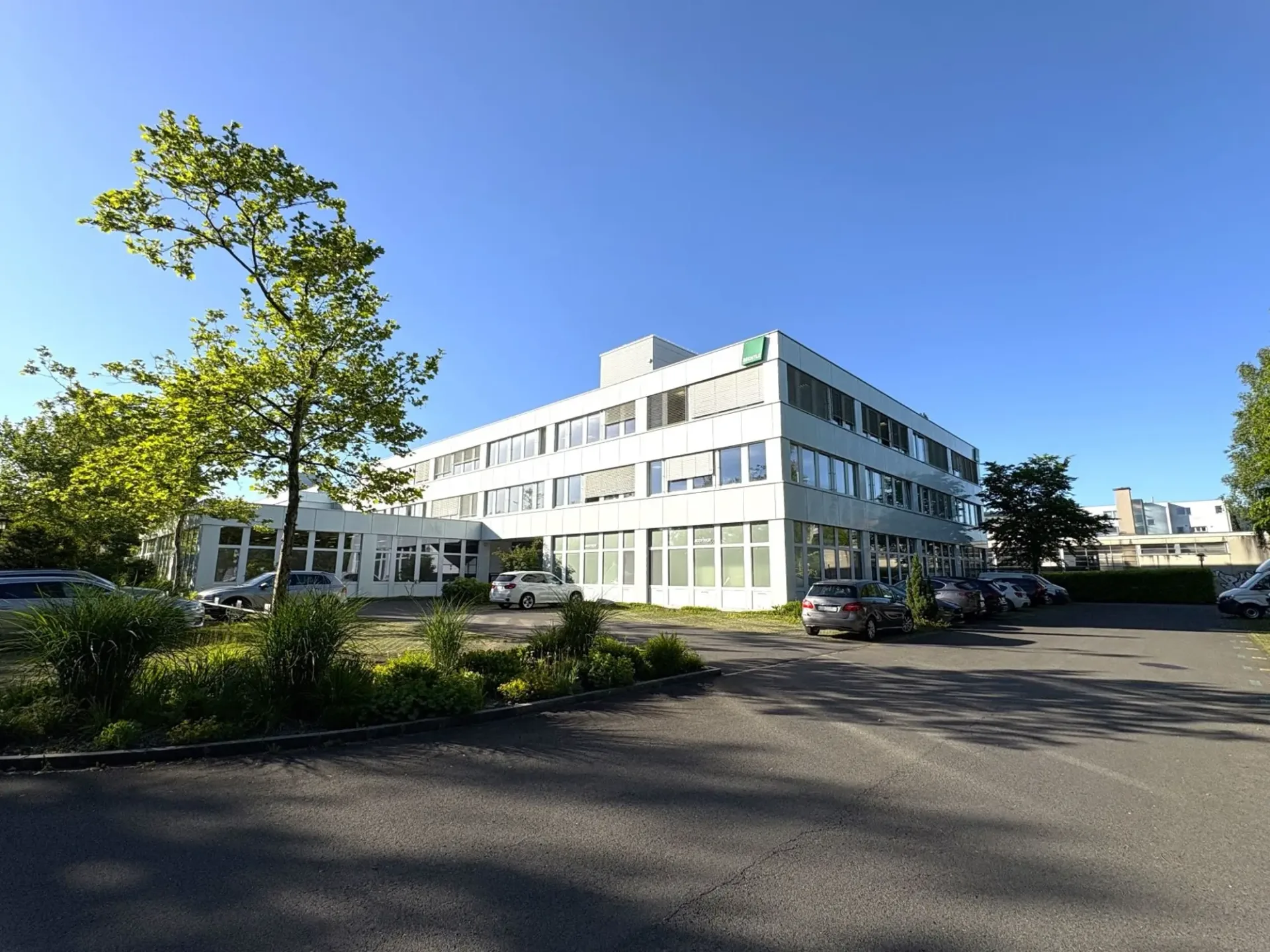 Ihr neuer Unternehmensstandort in Rotkreuz - Jetzt entdecken und einziehen!