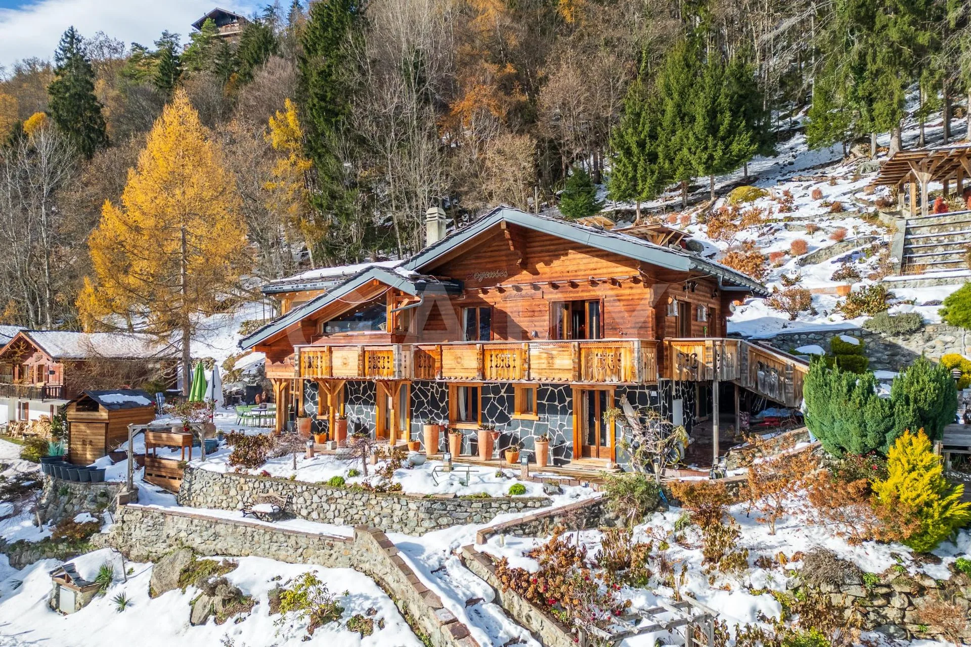 Exceptional Alpine property at the foot of the ski lifts