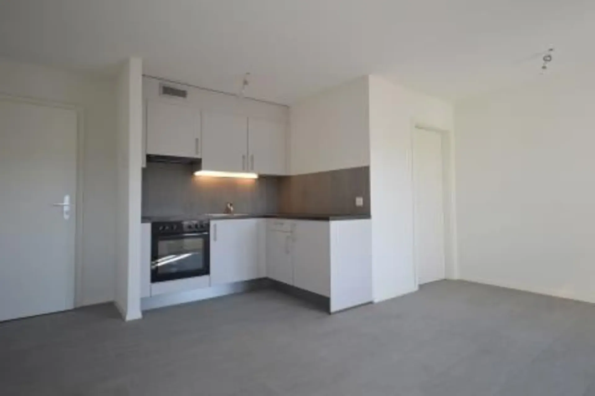 Charmantes 2-Zimmer-Wohnung mit Balkon in Payerne