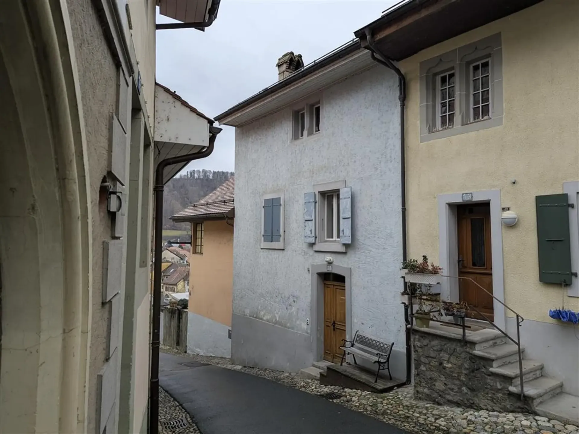 Haus,4.5,124