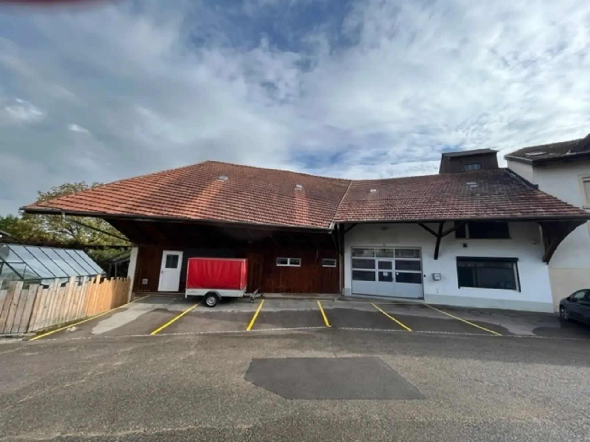 Zum Verkauf !! Gewerbeimmobilie mit 750m2