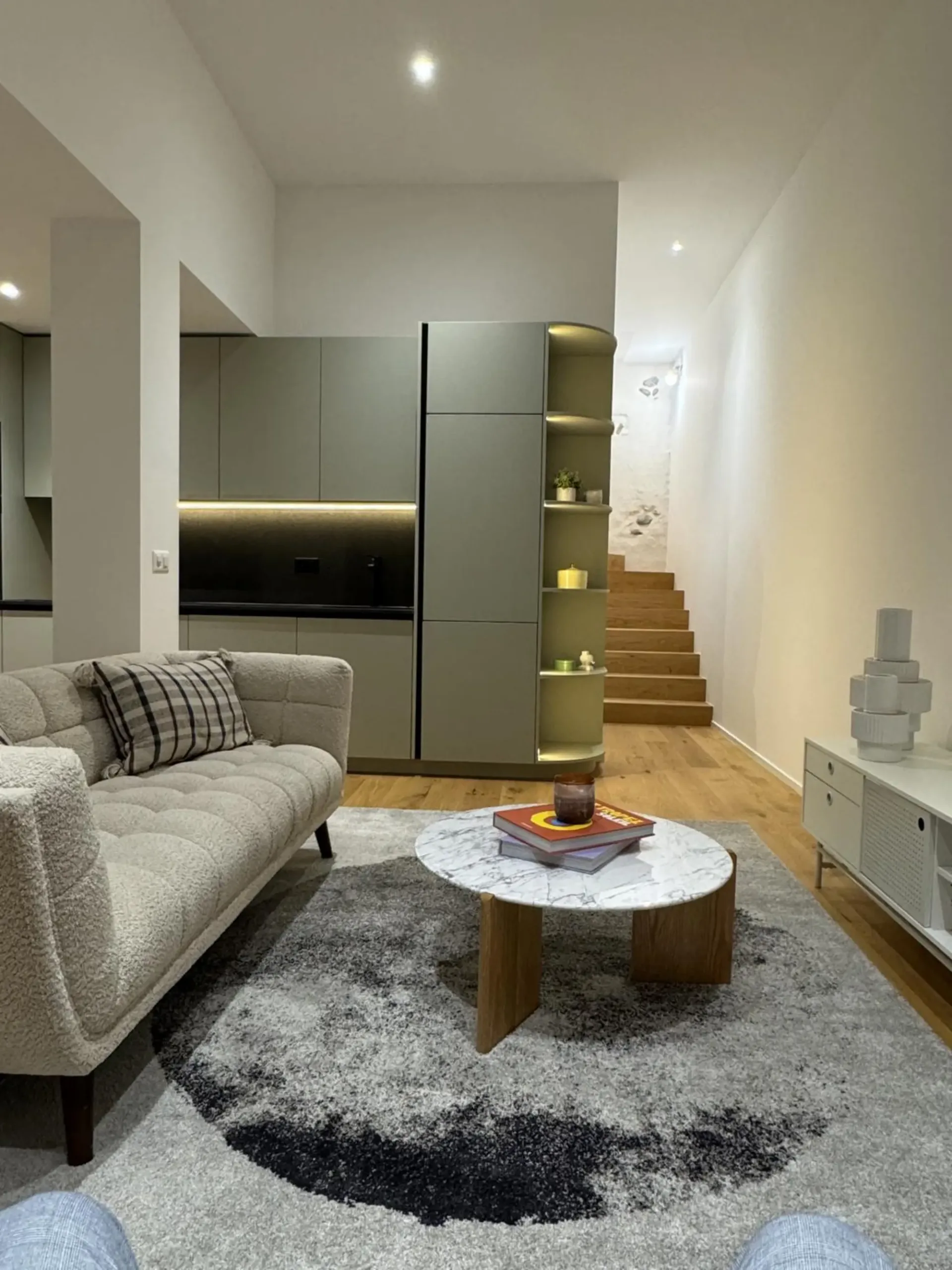 Maison triplex d'exception entièrement rénové de 5,5 pièces -