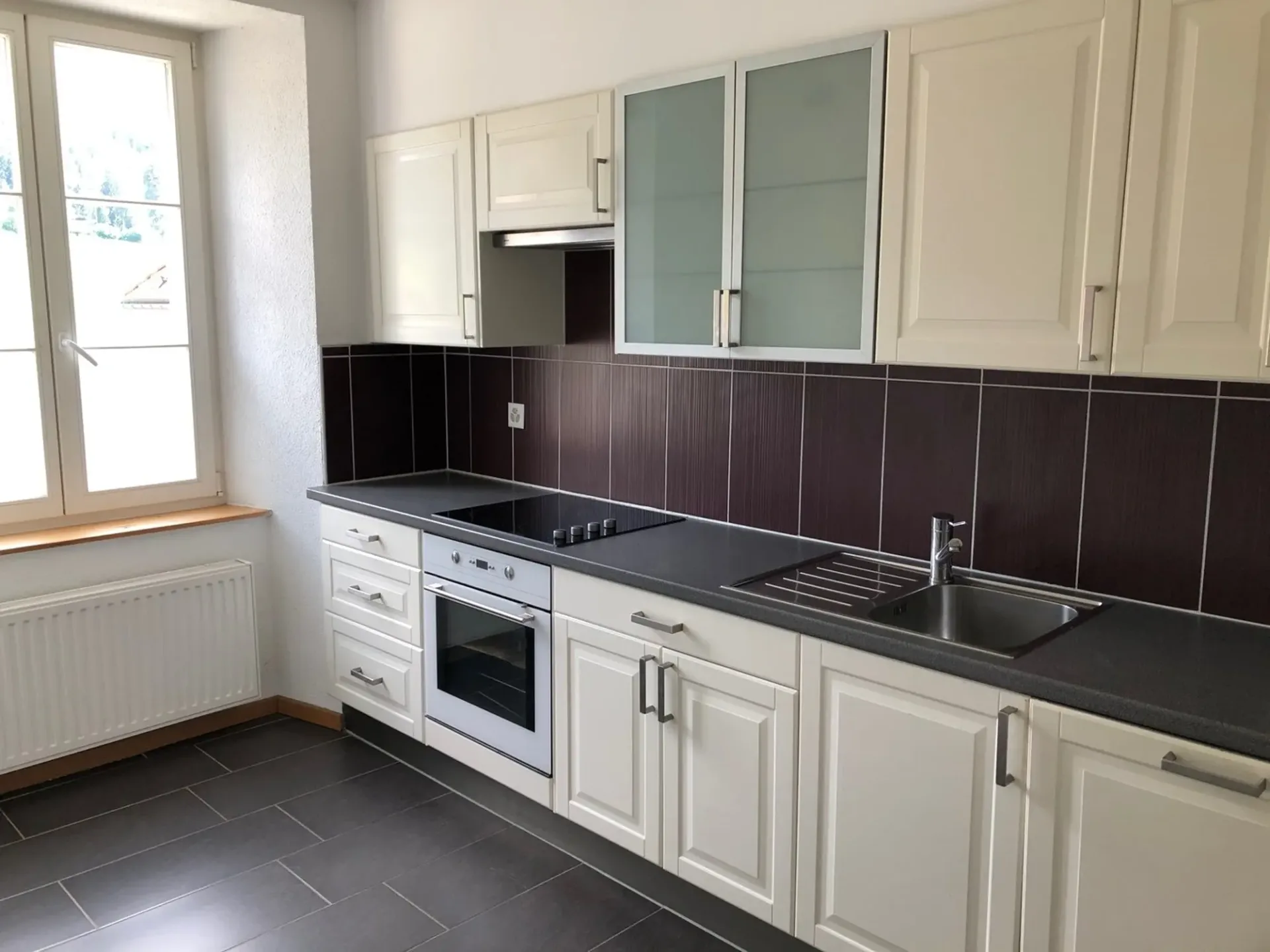 Zu vermieten: 4.5-Zimmer-Wohnung - Ferdinand-Gonseth 5, Sonvilier