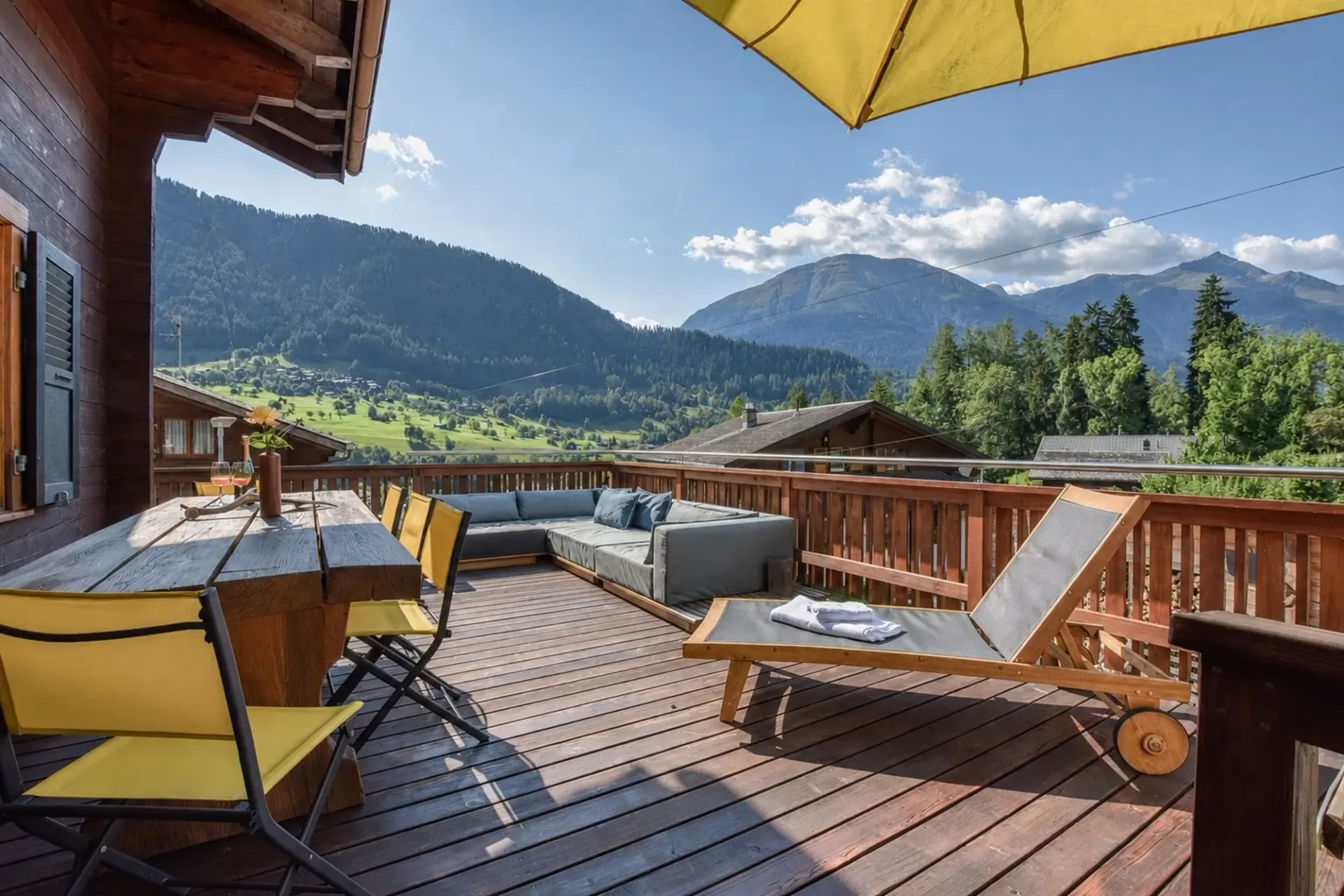 Chalet in Fiesch – Traumhaftes 7.5-Zimmer-Haus mit Bergpanorama
