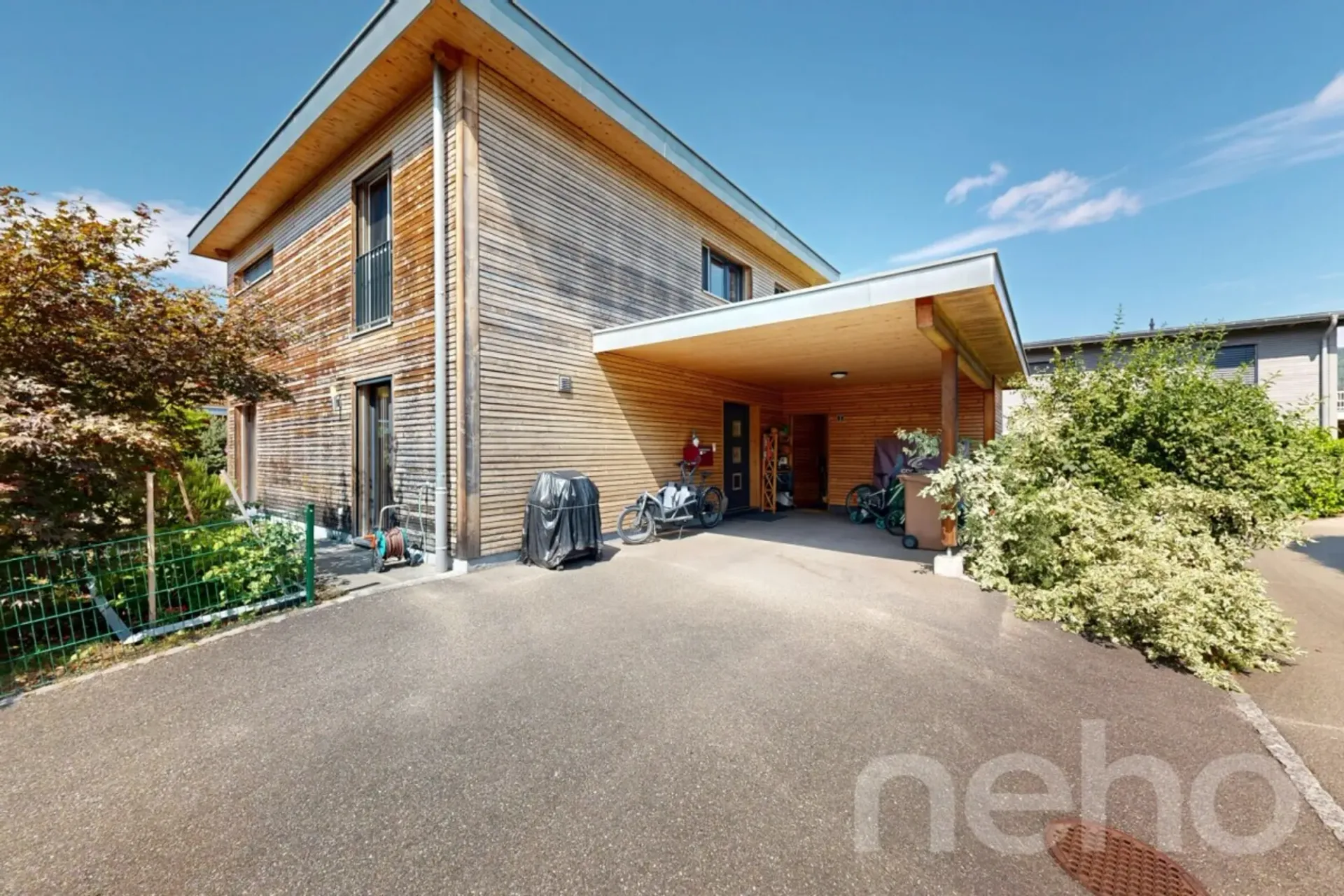 Charmanter Familienbungalow mit 5,5 Zimmern und Garten