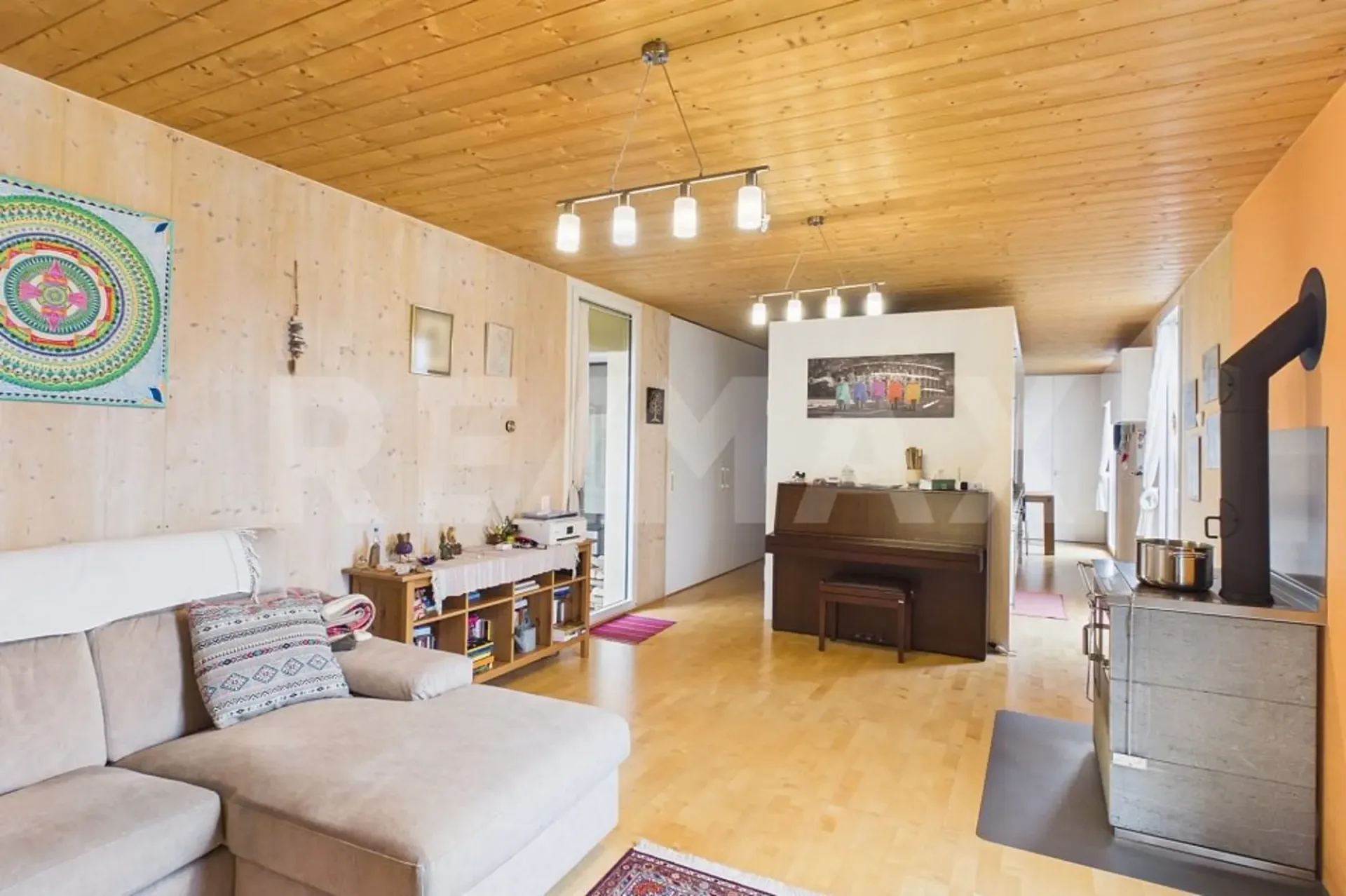 Casa unifamiliare di 4 ½ locali con appartamentino indipendente di 2 ½ locali