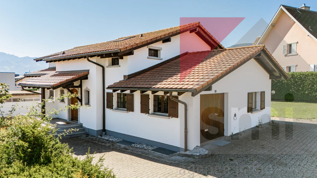 Komfortable Villa mit eigenem Studio, Grundstück von 1055m2