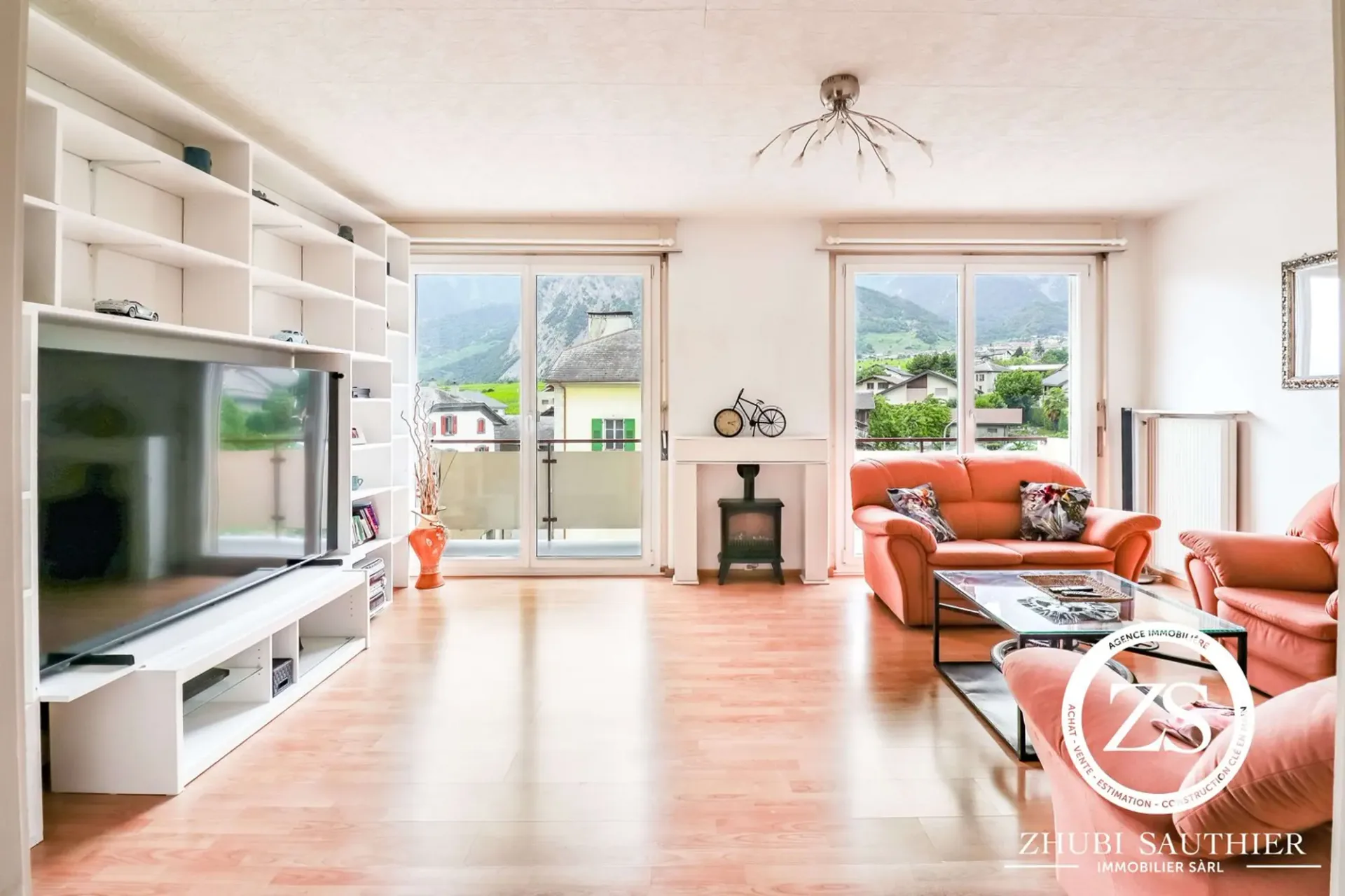 Wohnung mit 4.5 Zimmern in St-Pierre-de-Clages