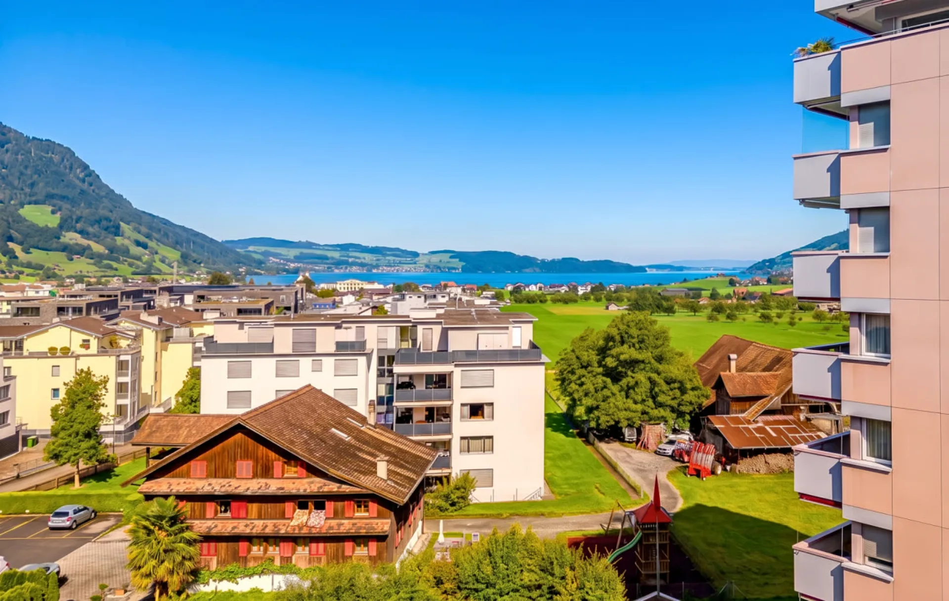 Wohnen mit Aussicht - 4.5 Zimmer und Seeblick