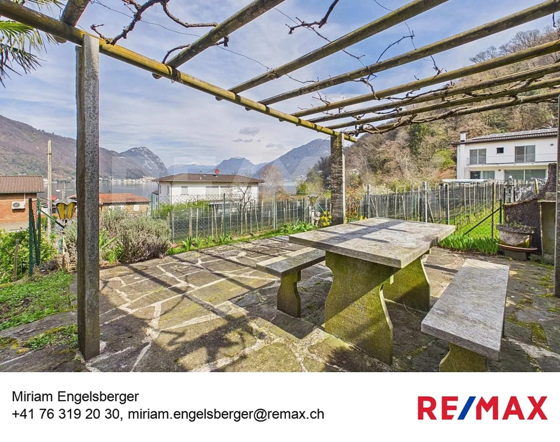 Casa unifamiliare con vista lago a Brusino Arsizio