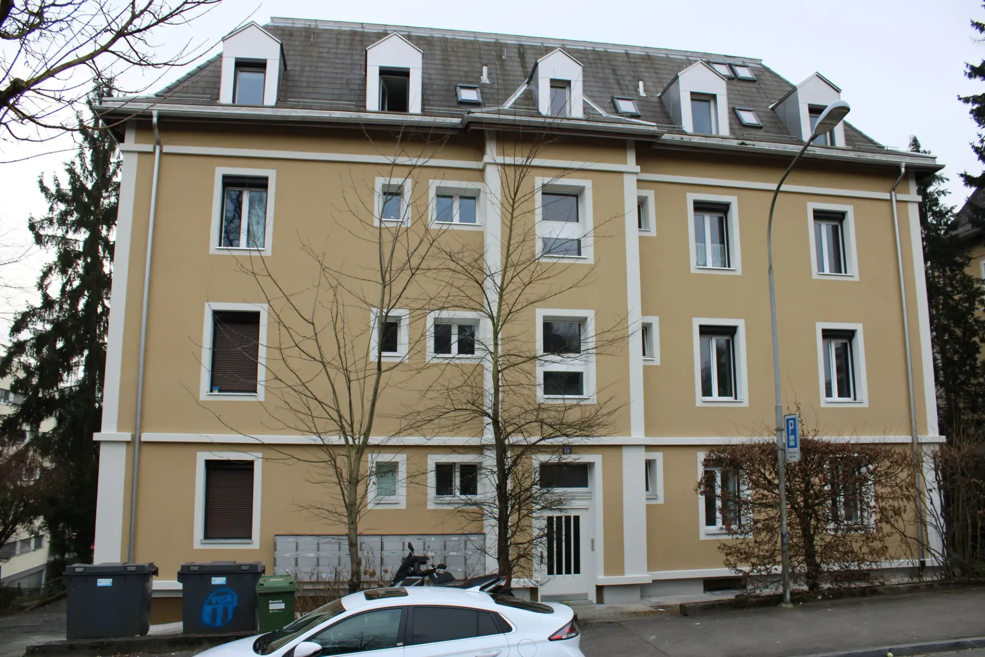 Studio on the 2nd floor for single person