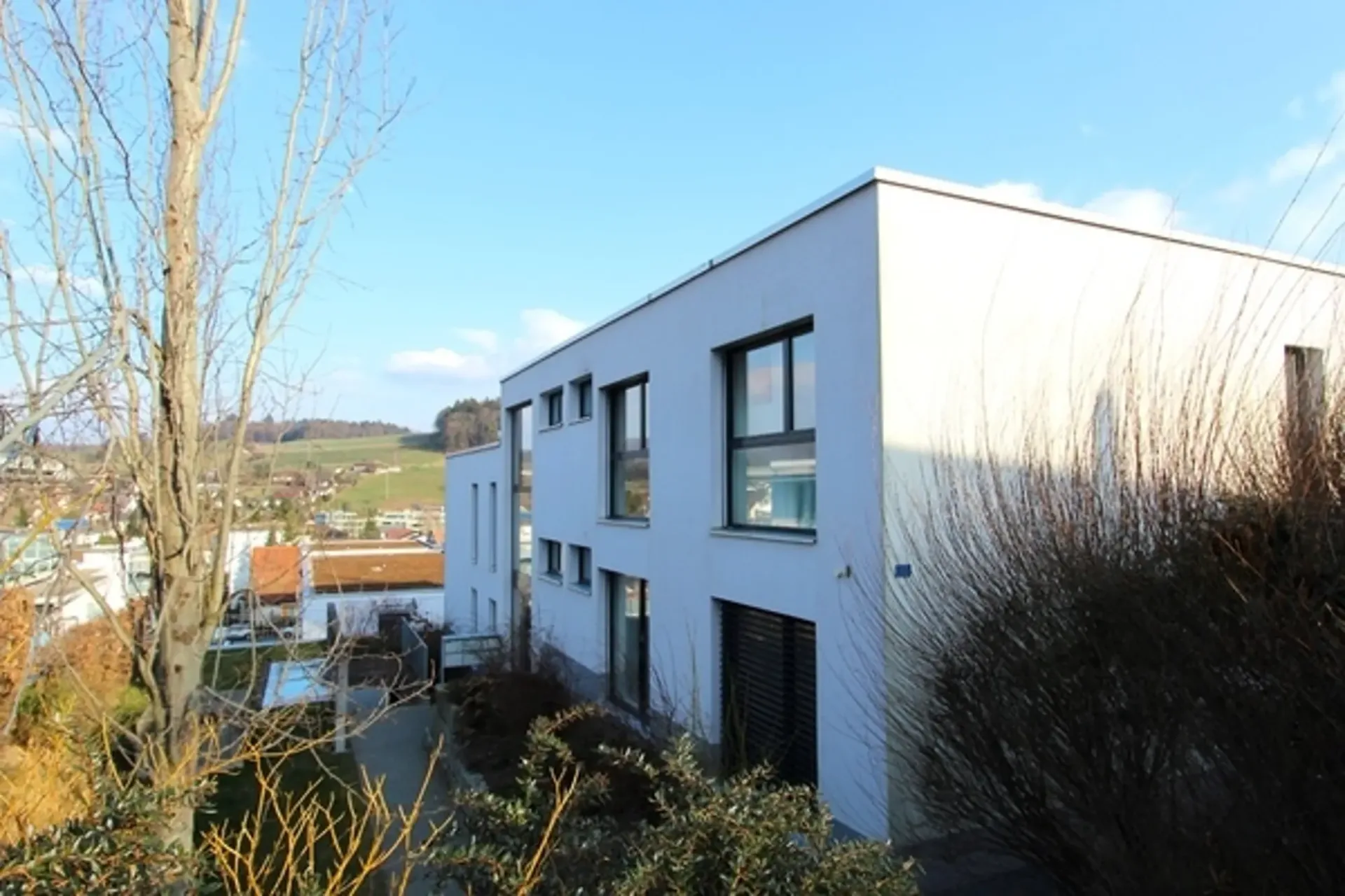 GEMÜTLICHE FAMILIENWOHNUNG AN RUHIGER LAGE