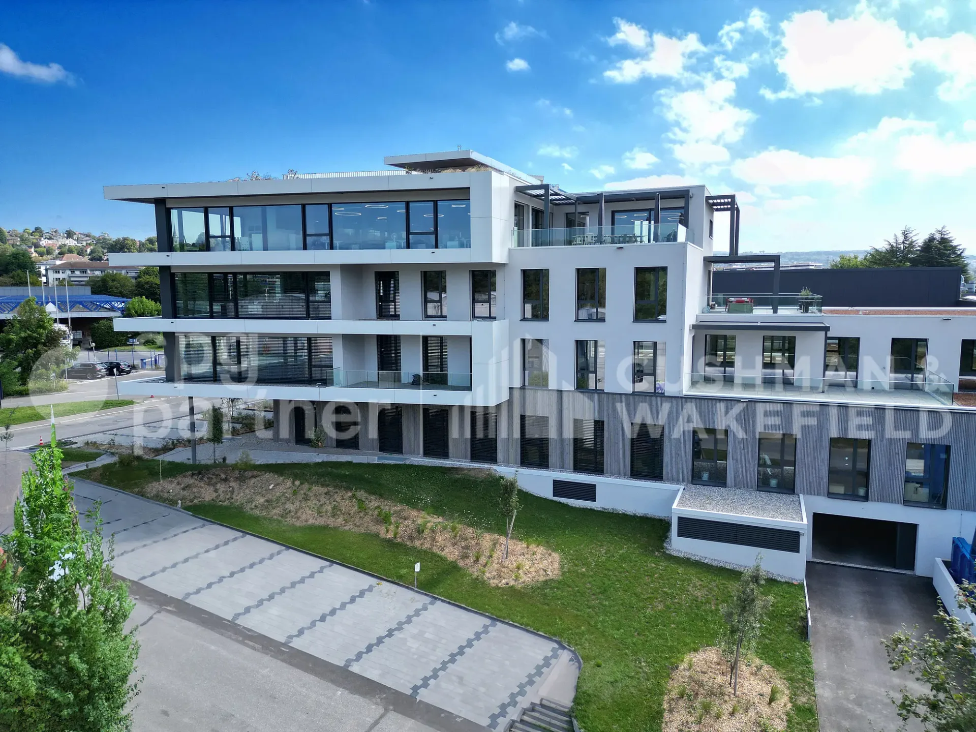 Ihr Gewerbefläche in MOCHETTAZ 7 gegenüber dem Viertel Côté Gare