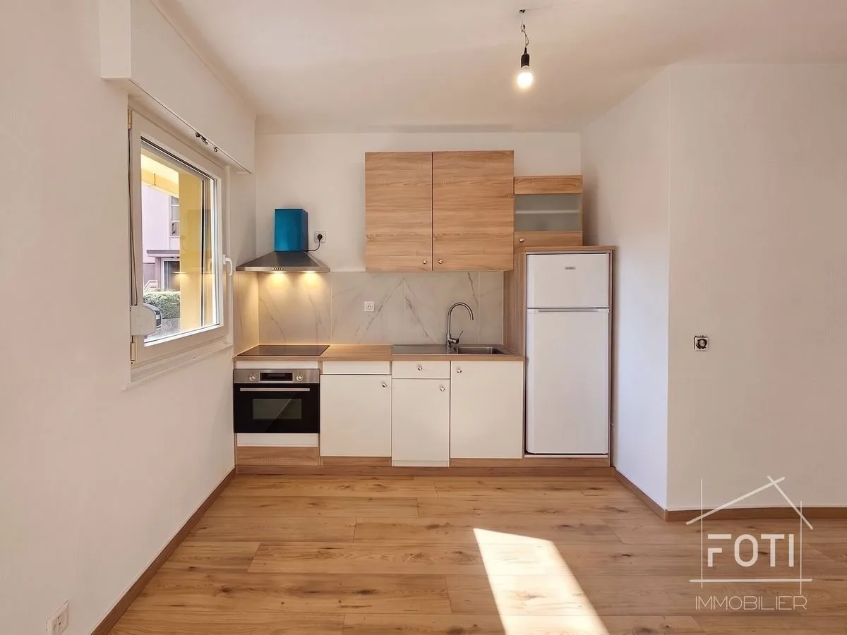 Wohnung mit 2,5 Zimmern renoviert mit Rendite - 4,62%