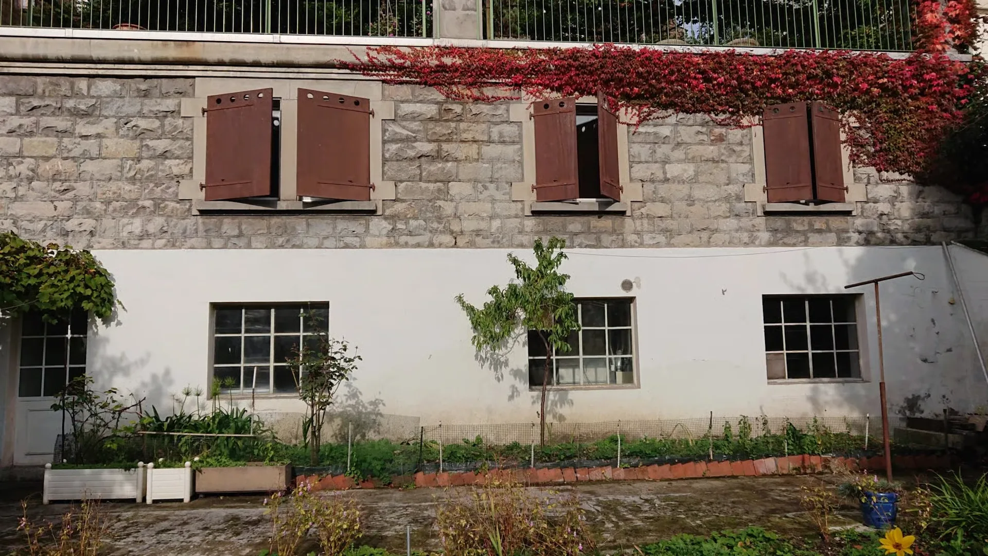 Wohnung mit 3 Zimmern und Garten