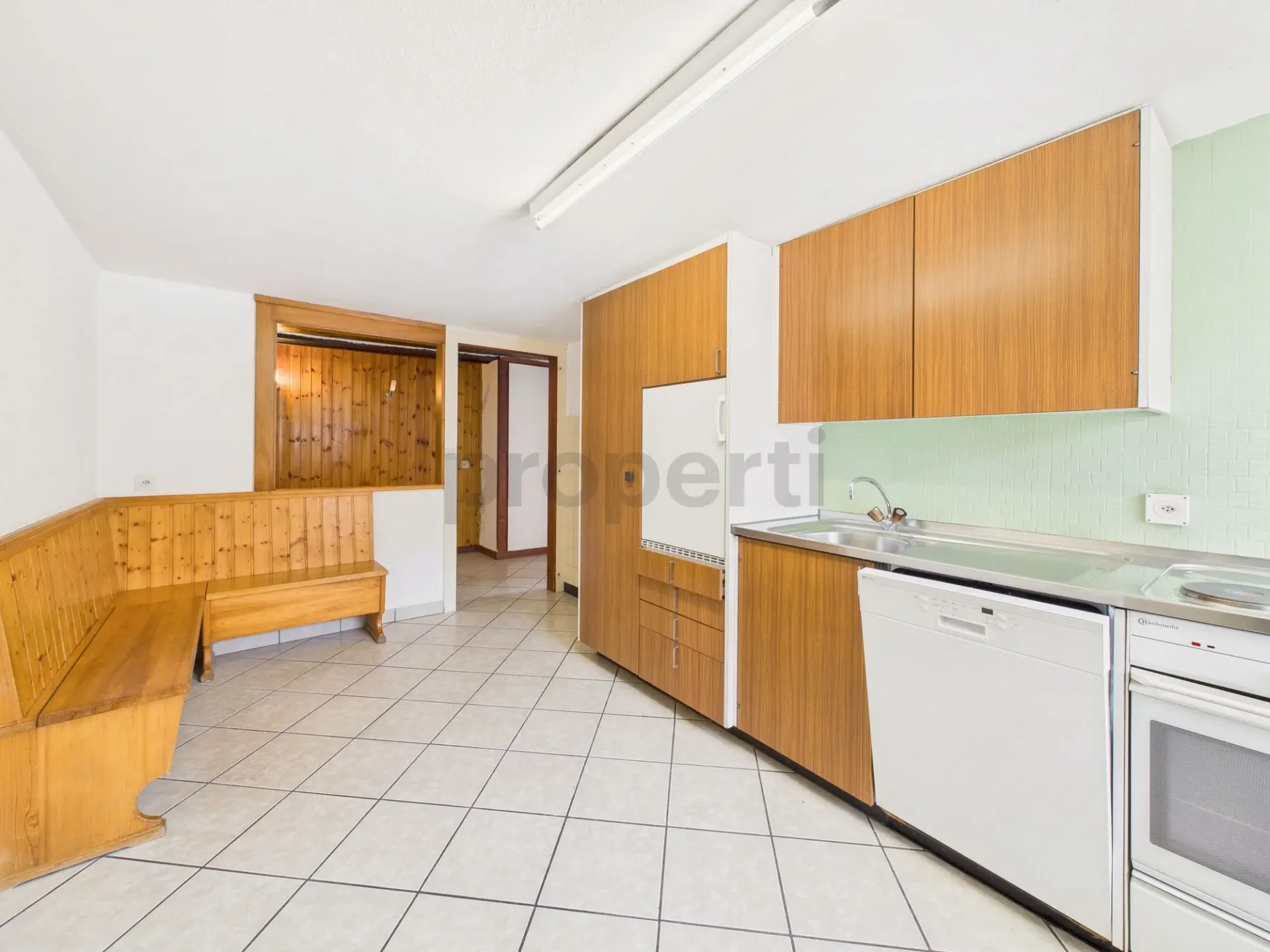 Geräumige 4.5 Zimmer - Wohnung in einem gesuchten Wohnviertel in Lens
