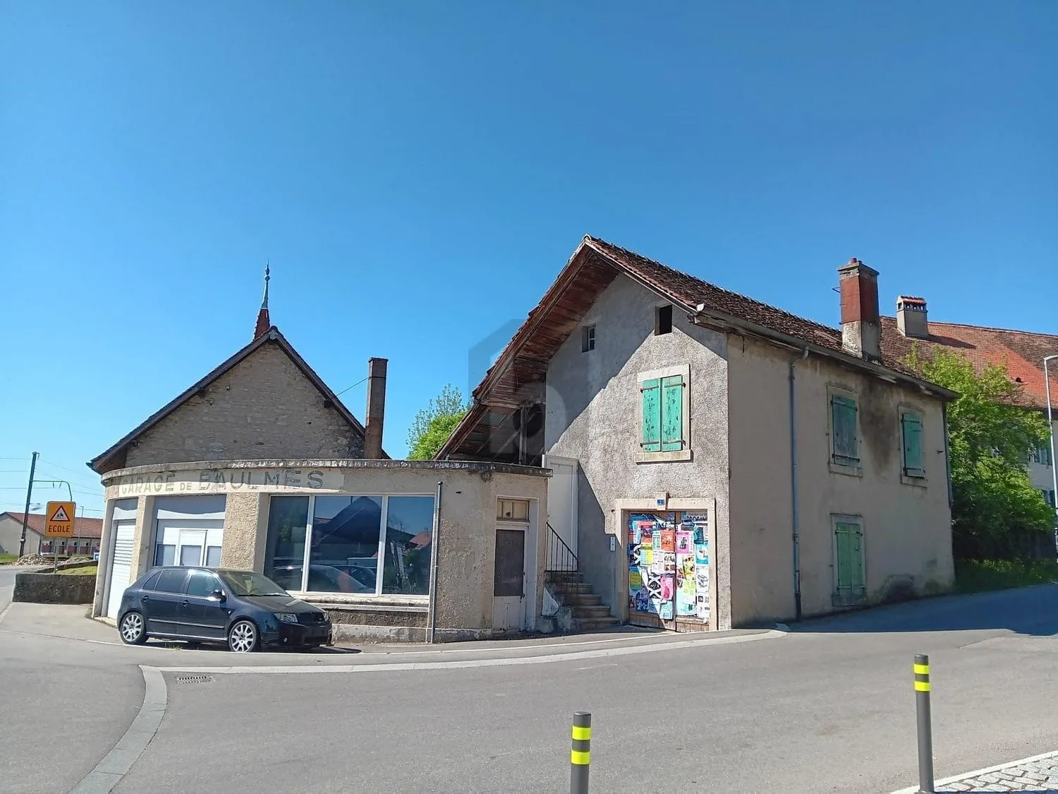 POTENTIEL POLYVALENT AU CUR DU VILLAGE