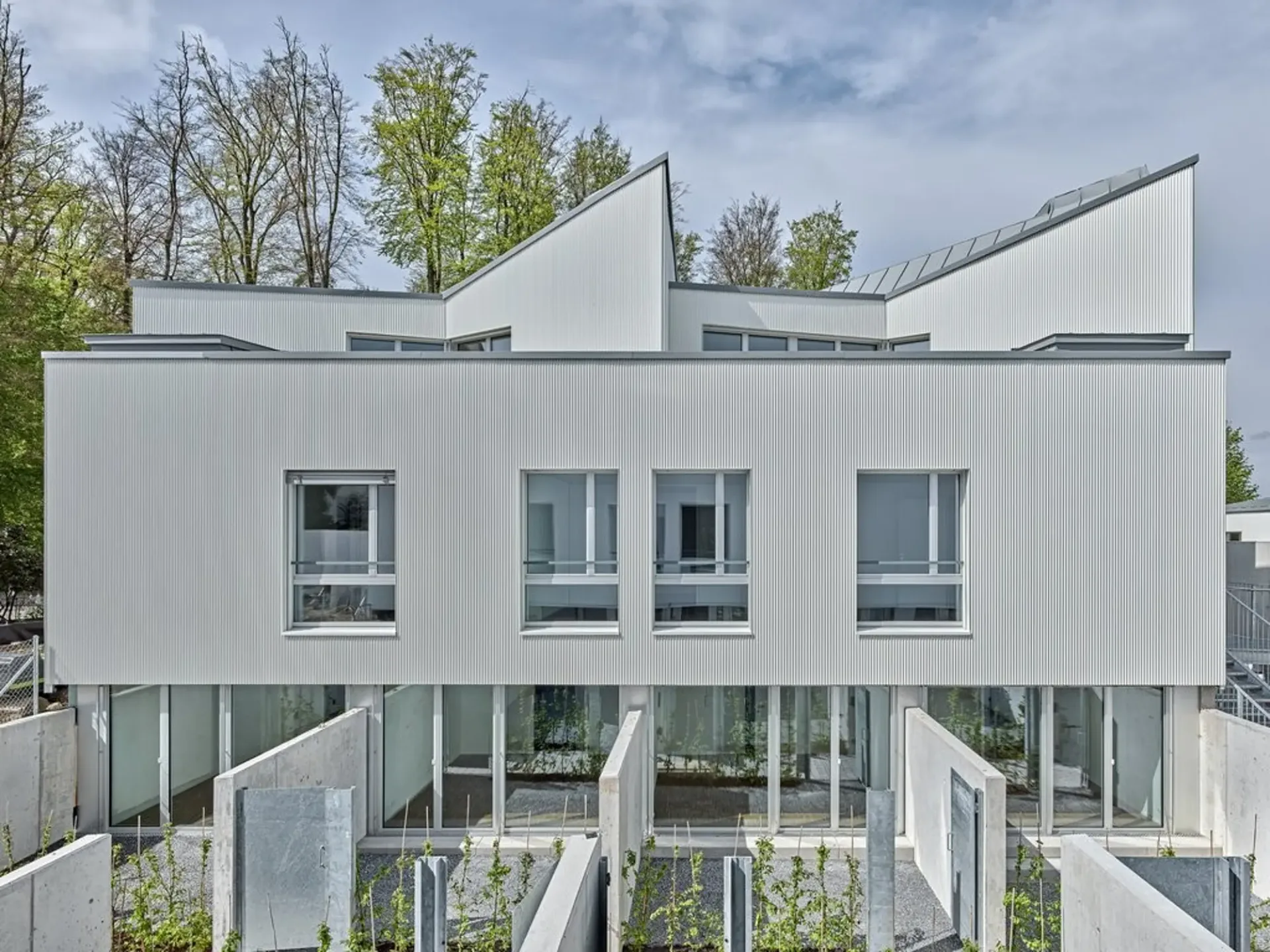 Neubau Traum auf zwei Etagen - 2.5-Zimmer-Maisonette in Toplage