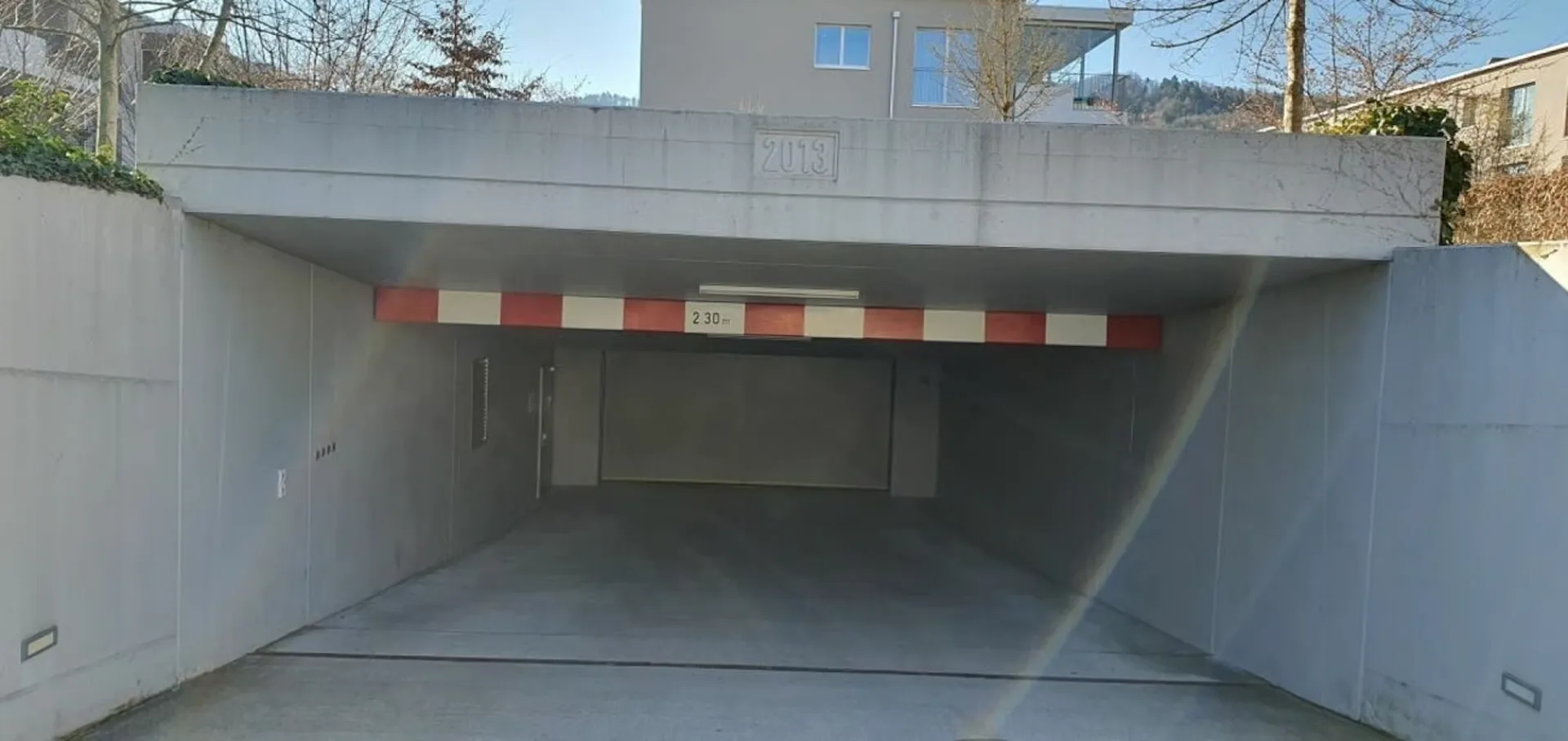Tiefgaragenplatz zu vermieten