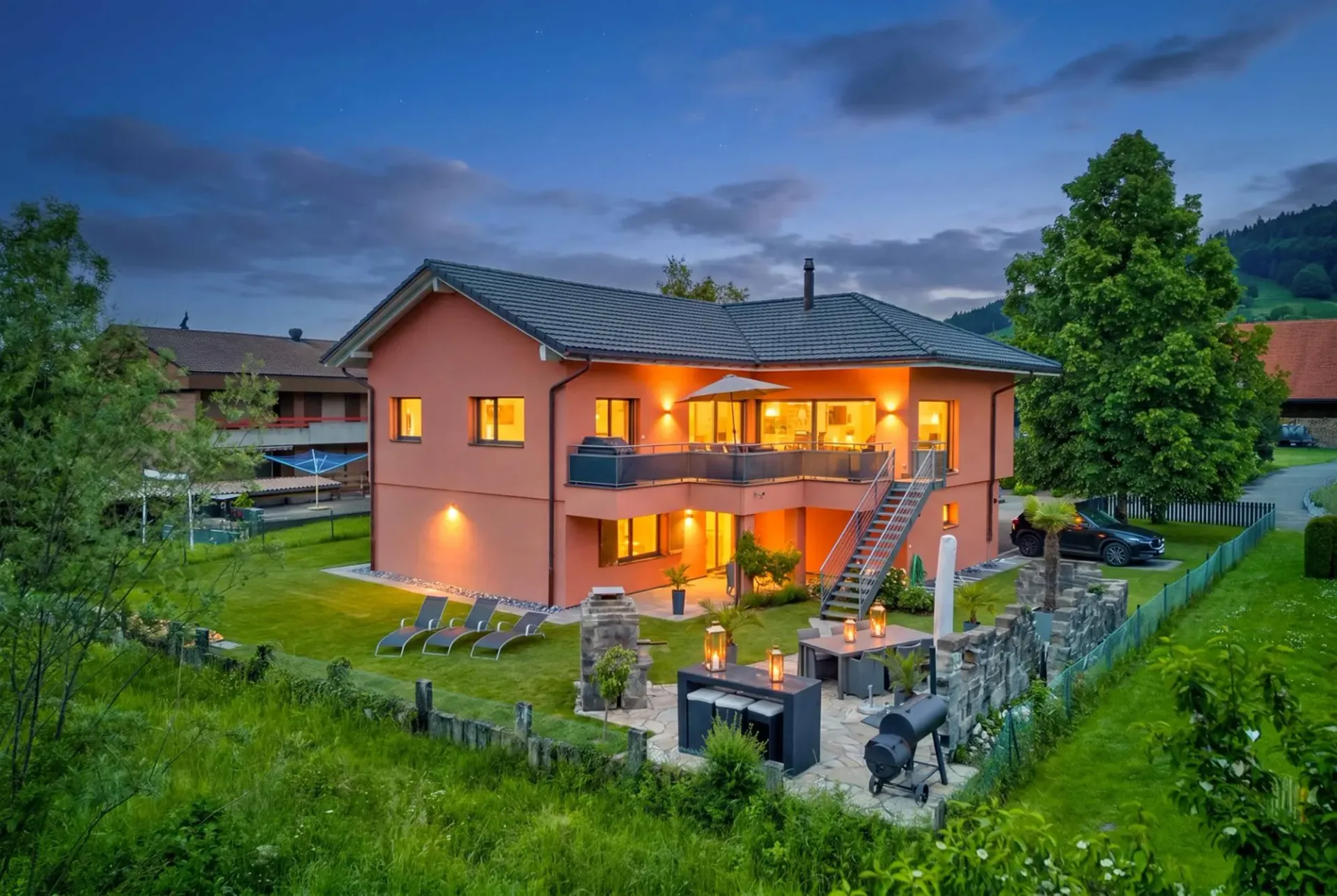 Traumhaftes 6.5-Zimmer-Einfamilienhaus mit Einliegerwohnung an privilegierter Flusslage