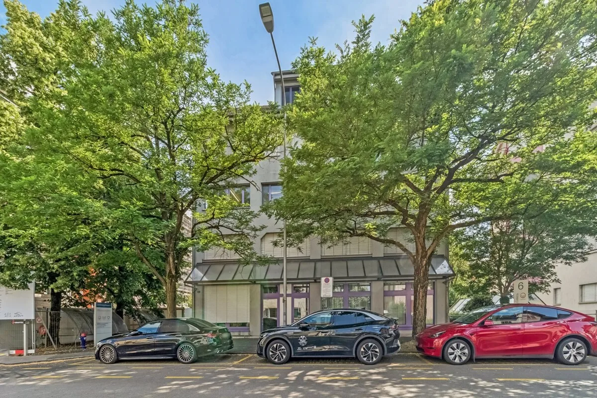 Opportunité d'investissement attrayante dans un emplacement central à Dietikon