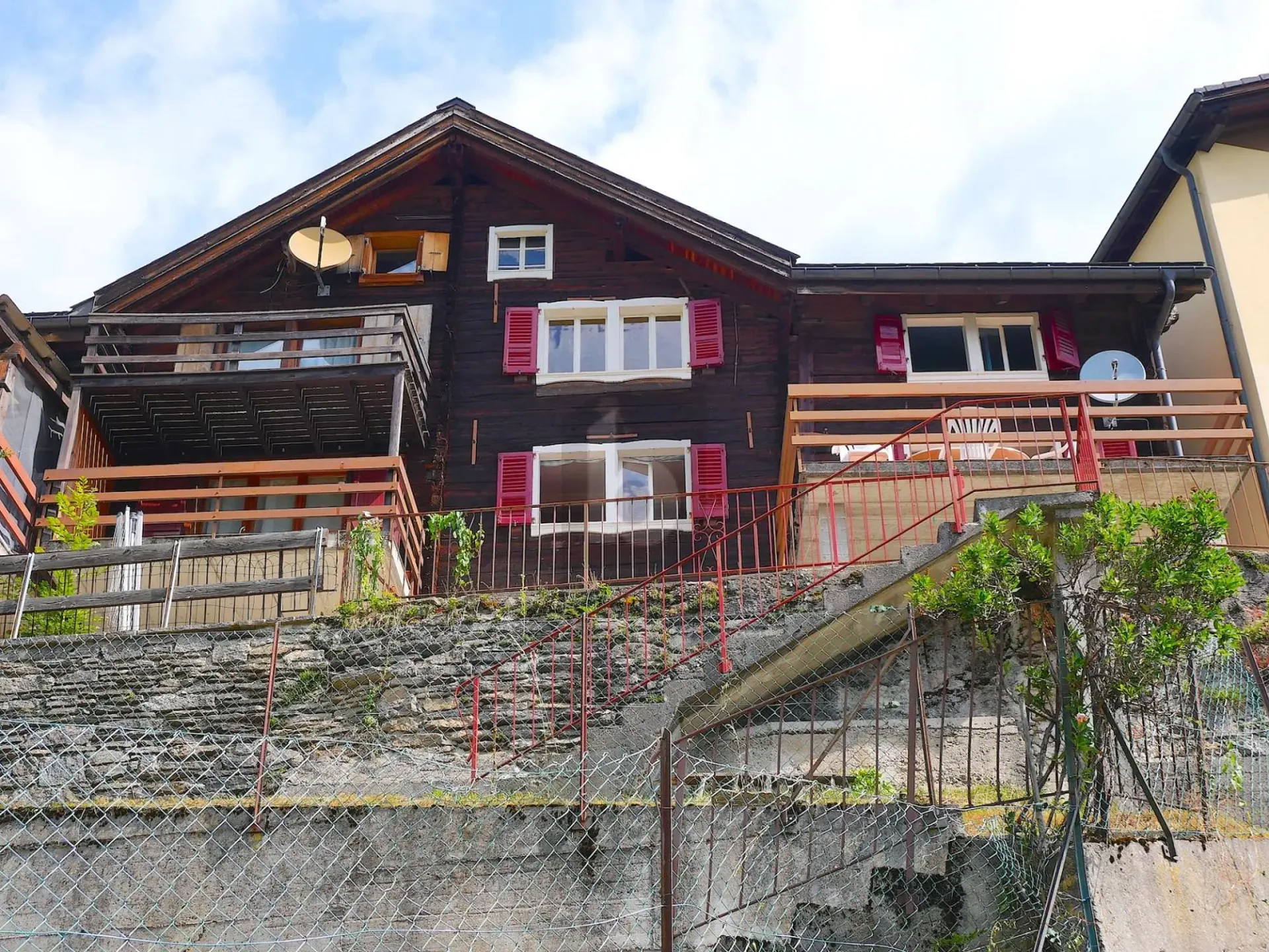 Schönes Haus mit Terrasse und freier Aussicht